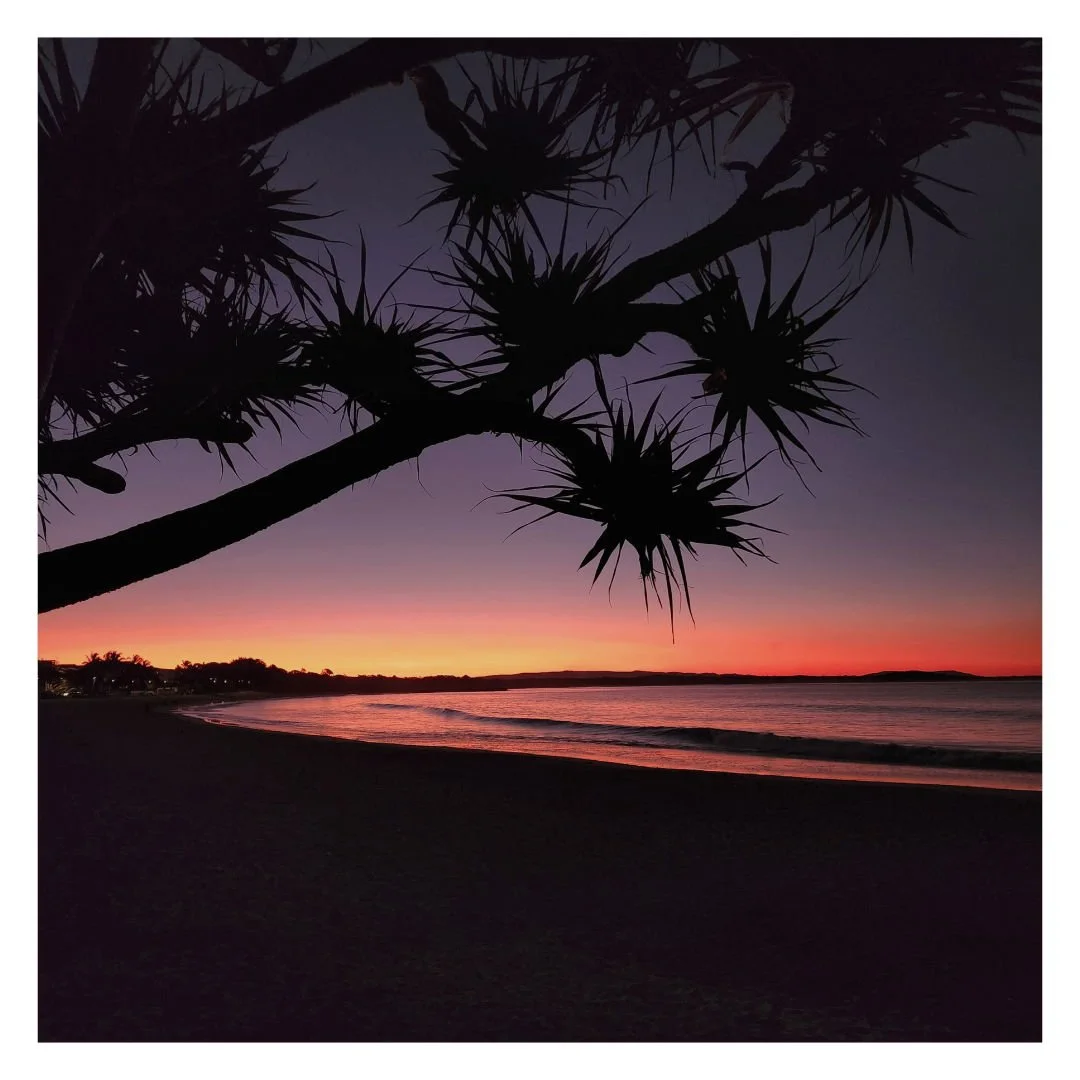 Noosa sunset vibes... Have a lovely day!
#sunset #noosa #mainbeach #joy #nature #grateful