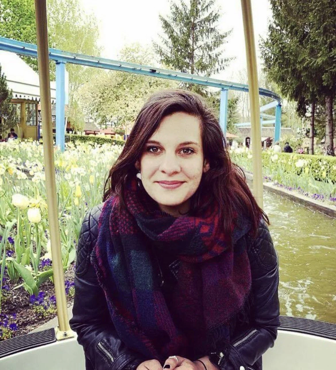 Photo of Laura Gelly