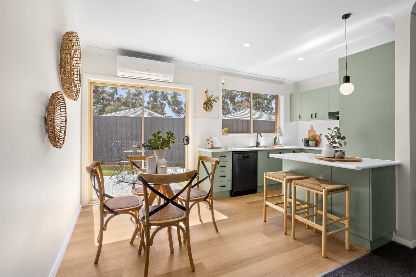 4/3-5 Anderson Road, Sunbury