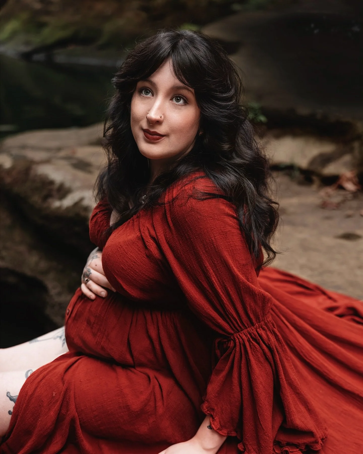 The leaves are turning and it’s almost time to meet her ࿏