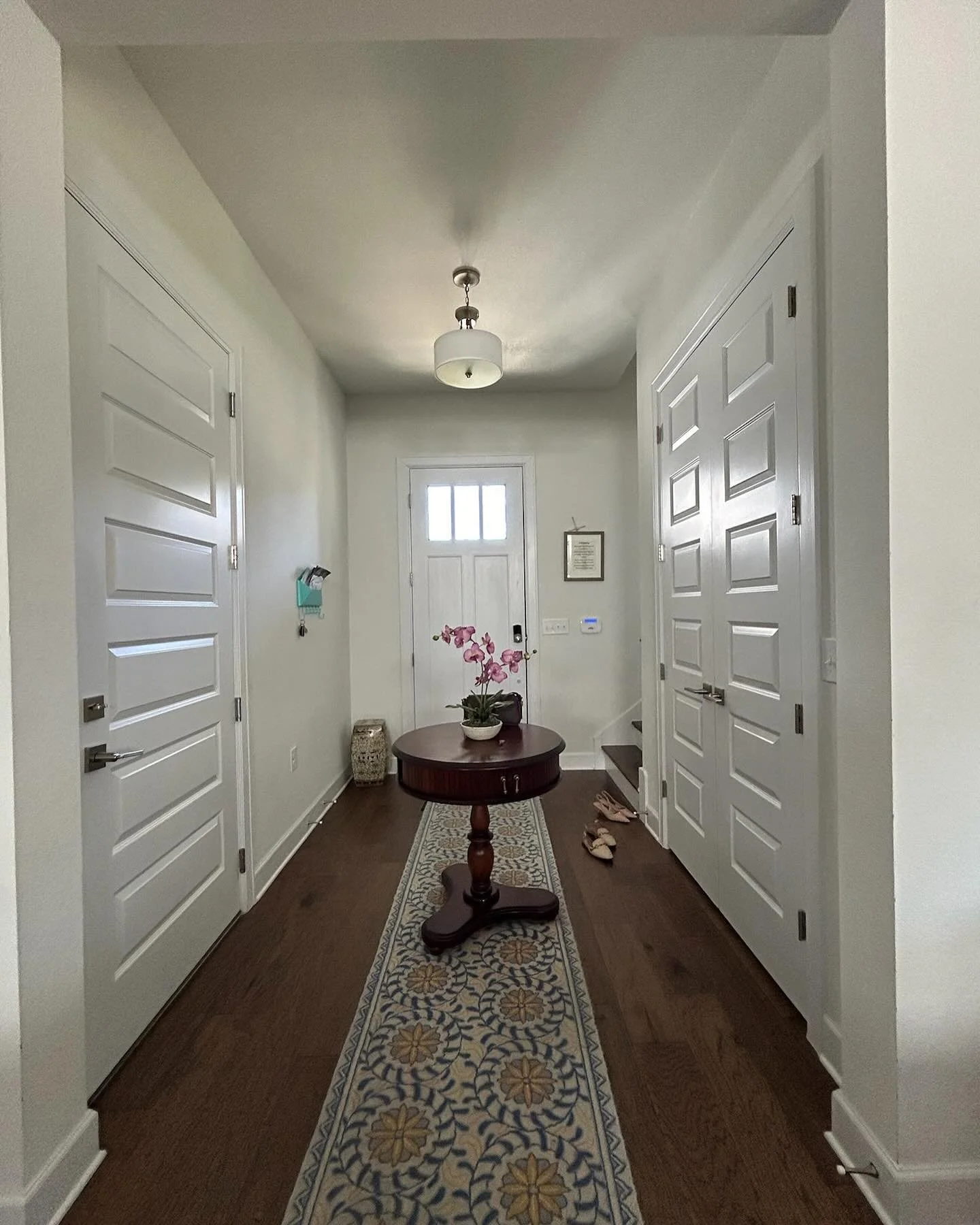 Before ➡️➡️ After. 
It&rsquo;s the little things that count, and takes a goodeye to find them. What do you think of this spaces makeover?