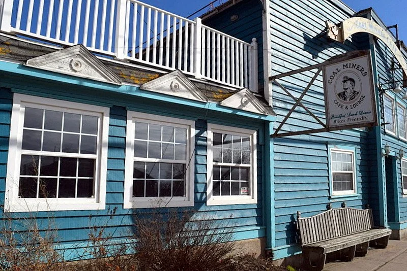 *** SOLD *** Coal Miners Cafe   ........  $549,000