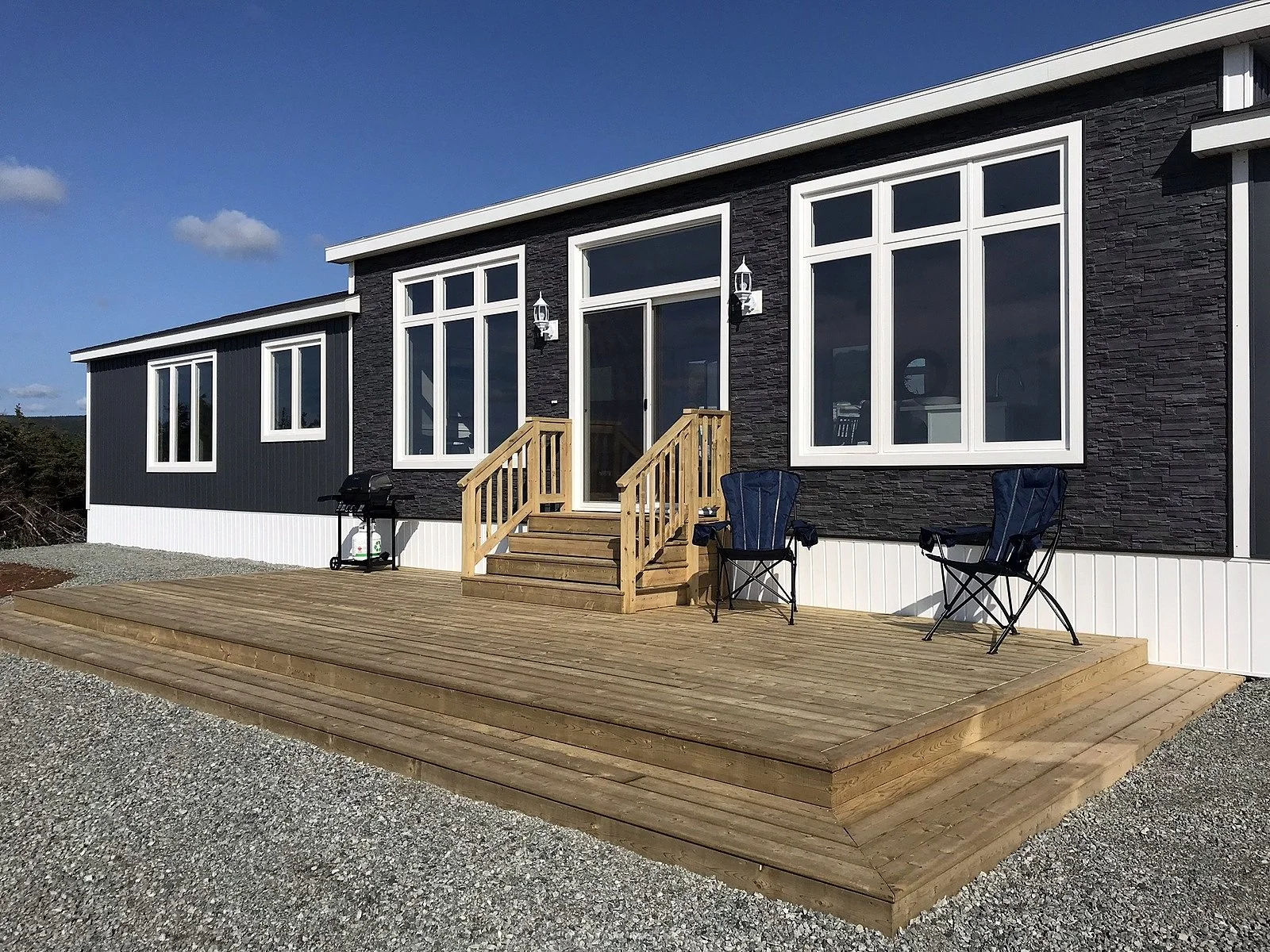 *** NEW LISTING *** Point Cross Oceanfront ............  $495,000 + HST