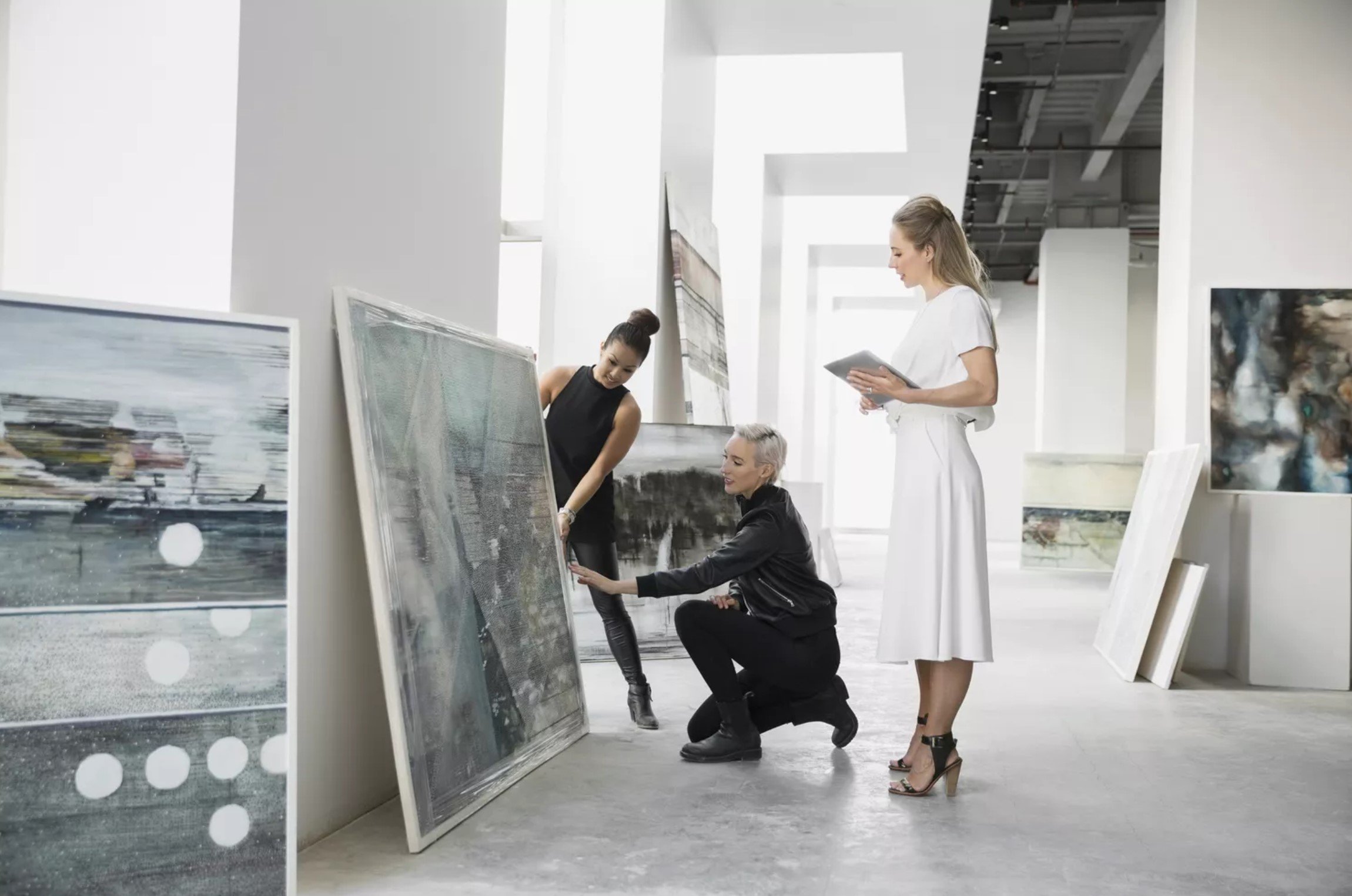 The Benefits of Hiring an Art Consultant.