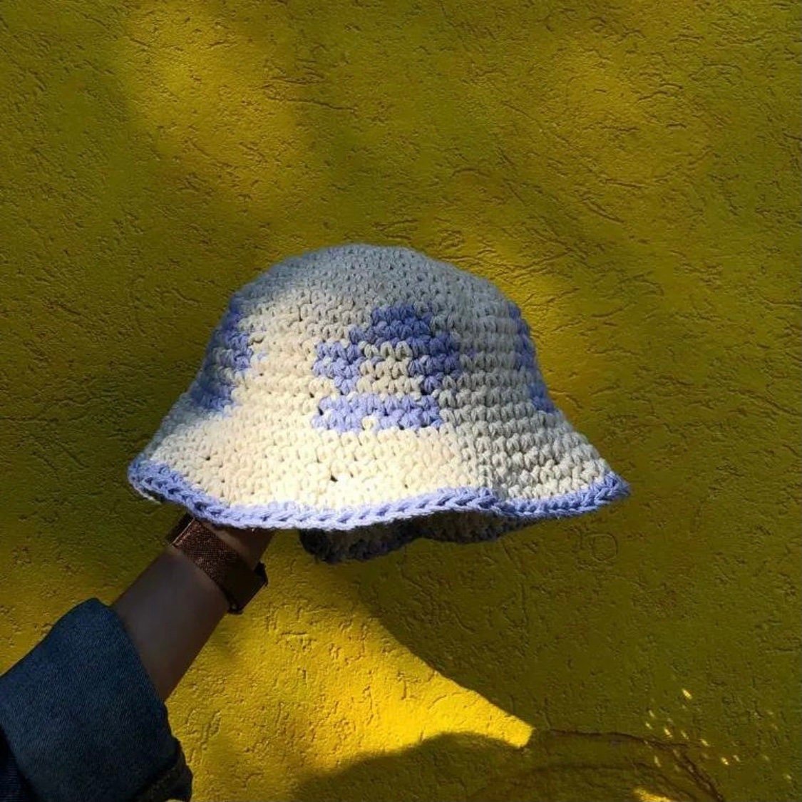 meganfathmakes, flora-bucket-hat, flora-bucket-hat-pattern, crochet-hat, crochet-hat-pattern, crochet-pattern