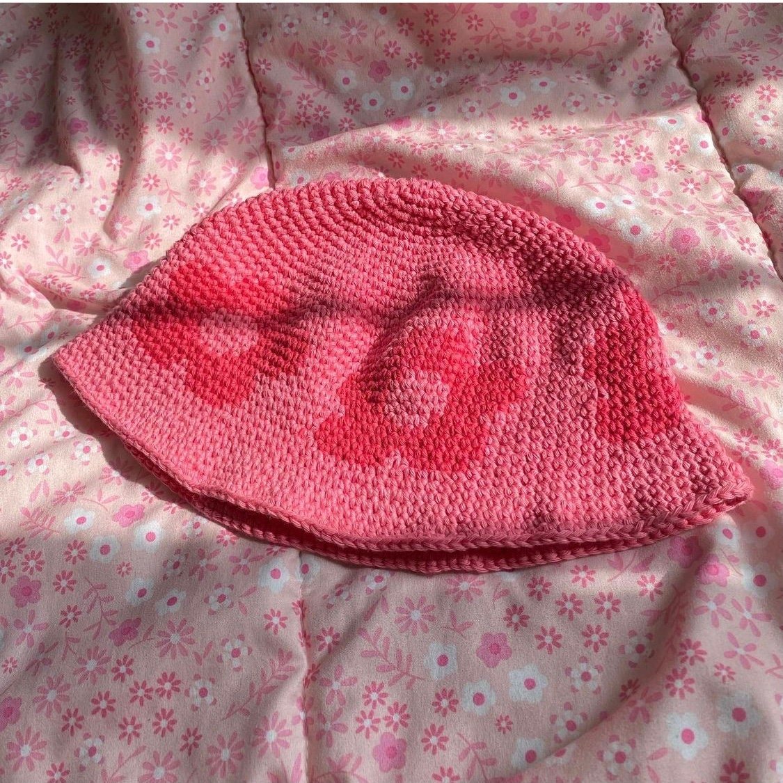 meganfathmakes, flora-bucket-hat, flora-bucket-hat-pattern, crochet-hat, crochet-hat-pattern, crochet-pattern