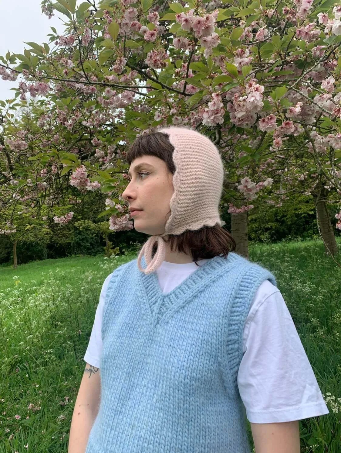 blossom-bonnet, bonnet, knit, knitting-pattern
