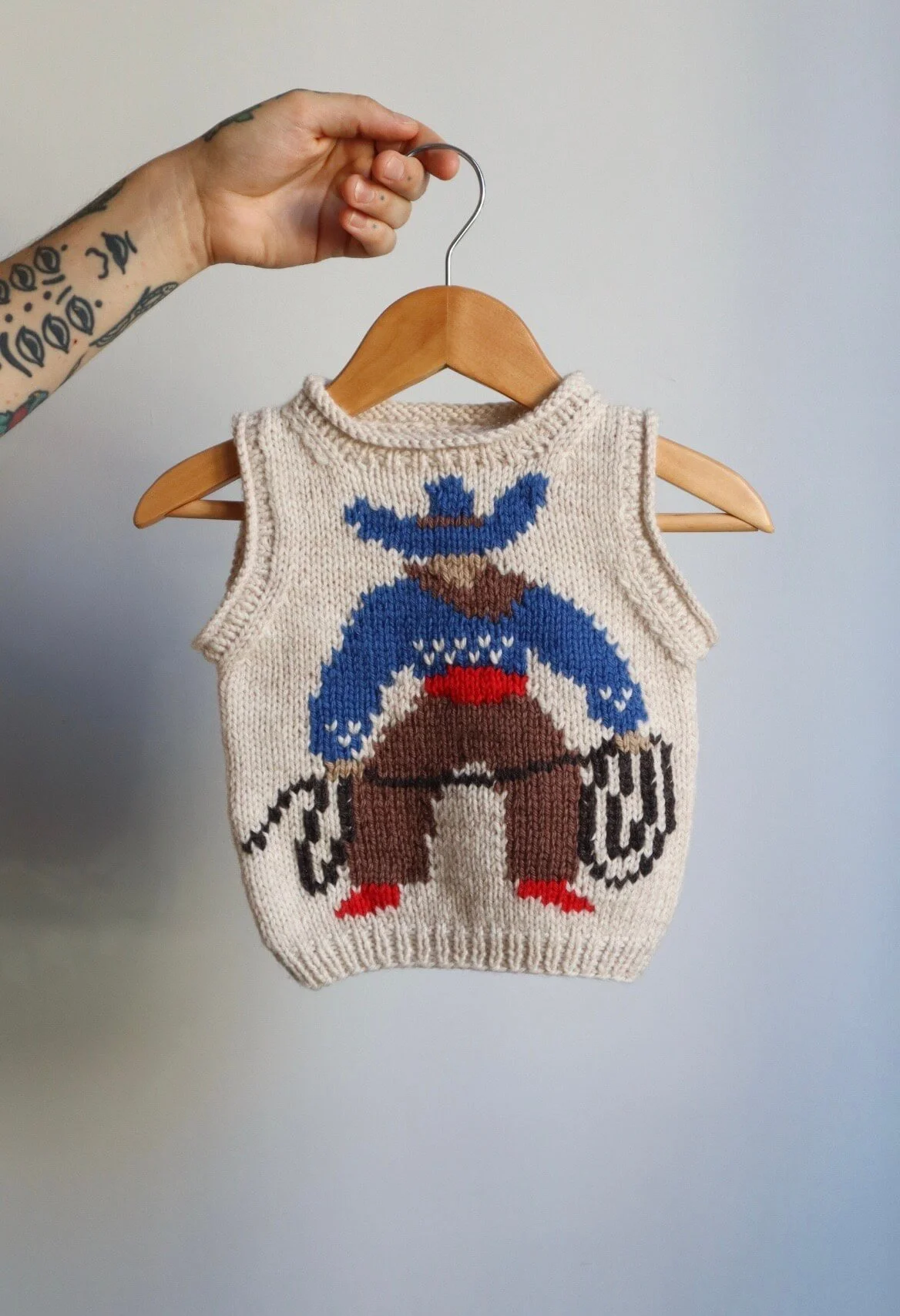 meganfaithmakes, folk people vest, knitting pattern, baby knit