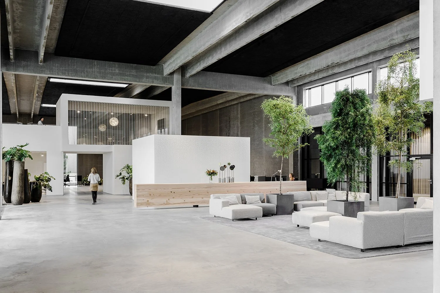 Ambiente headquarters_1.jpg