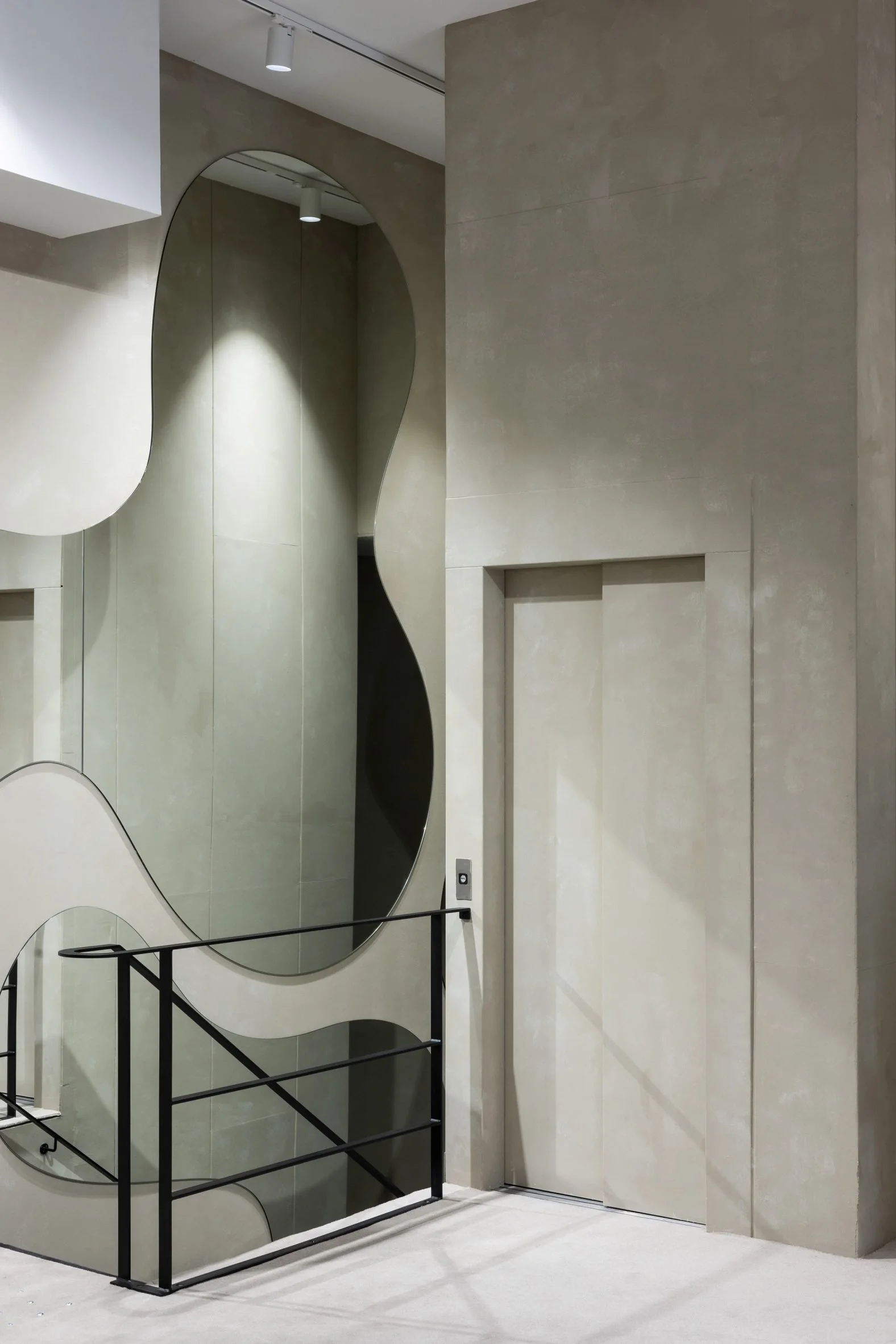 cybex-paris-flagship-store-monochrome_dezeen_2364_col_3-scaled.jpg