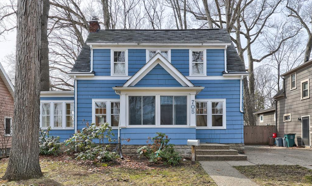 Click Below To See More Houses!