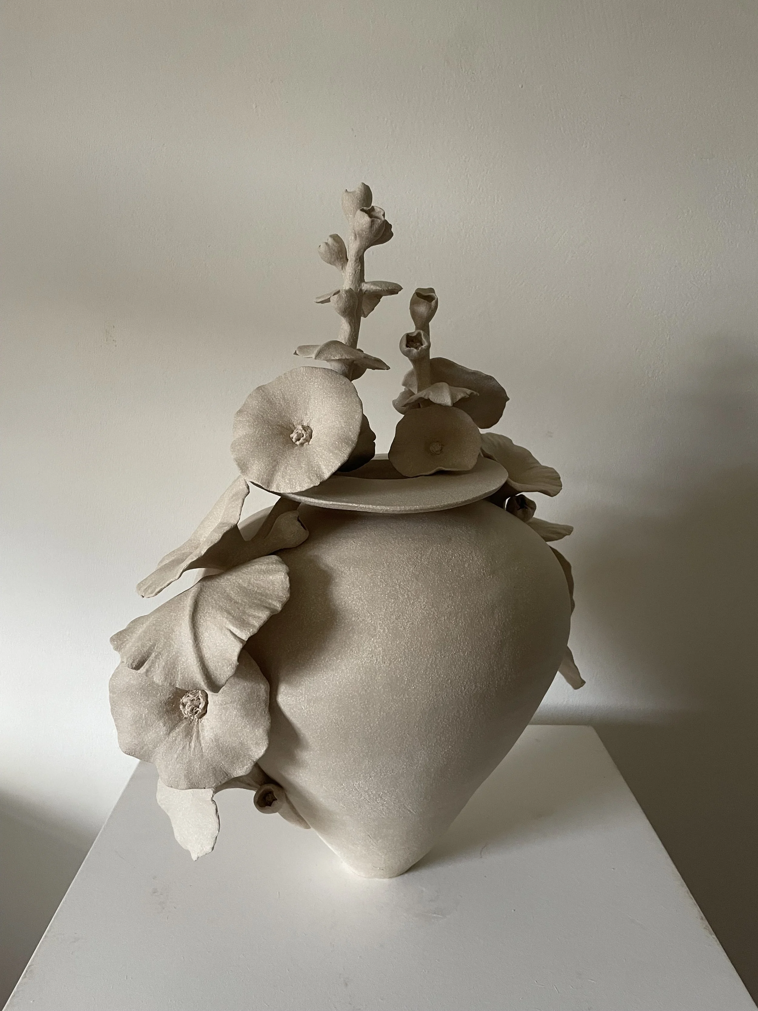 Hollyhock Pot in White (available for commission)