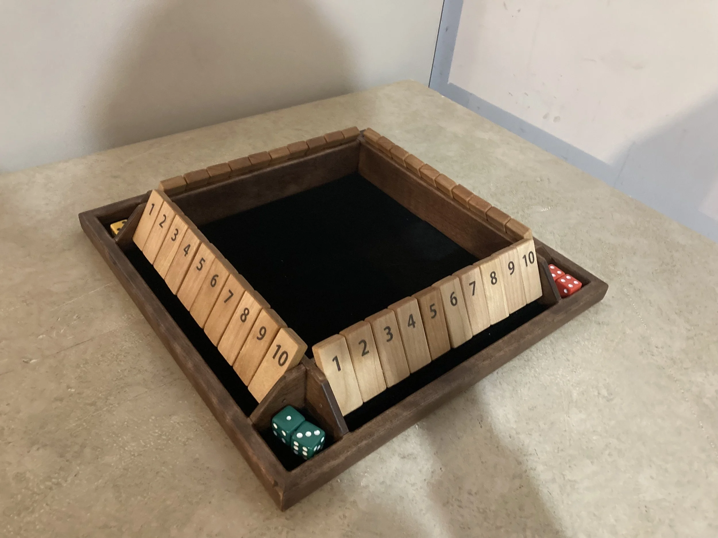 4 player Shut the Box