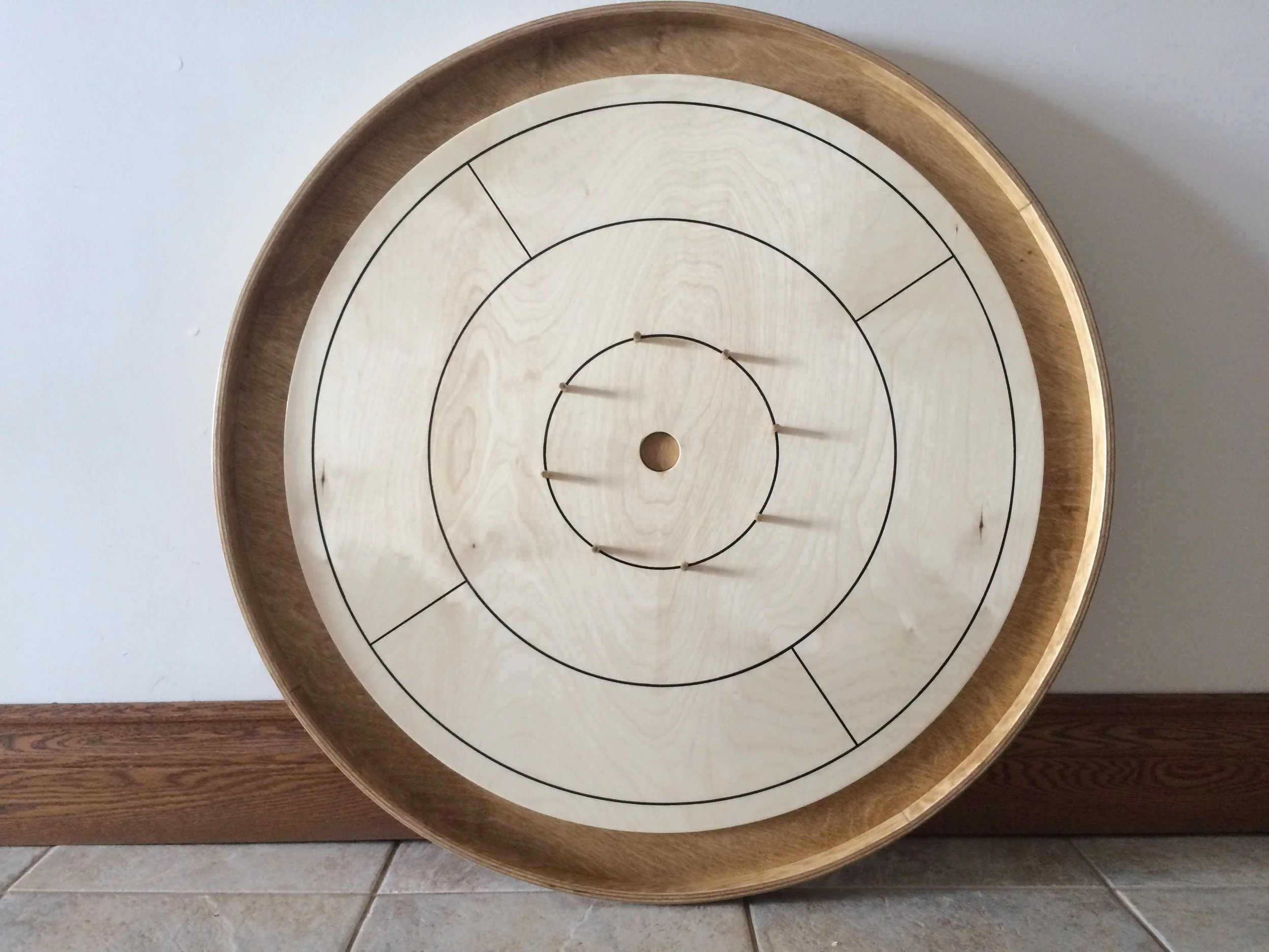 Round Crokinole Game