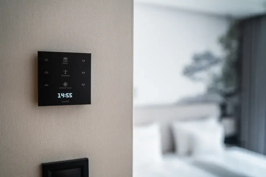 Loxone Touch Pure Flex