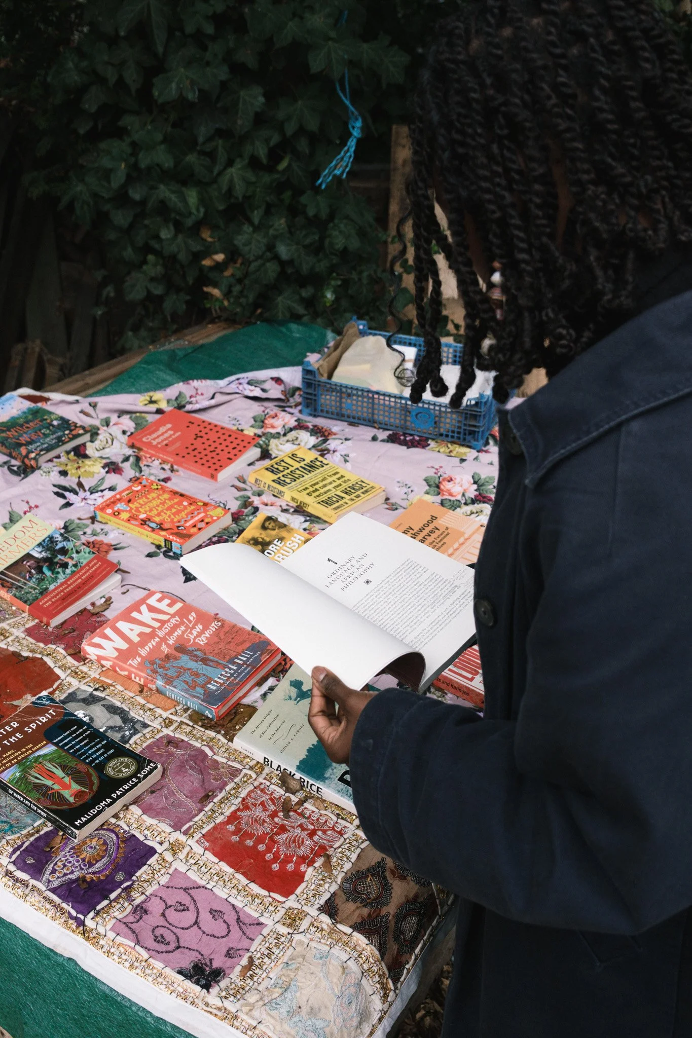 travelling library, image by randa toko