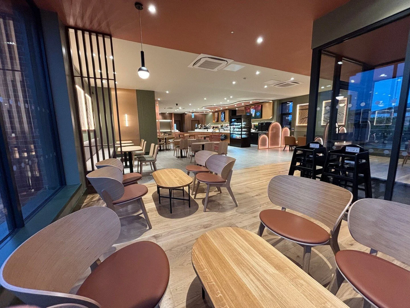 KFC conversion to a Starbucks drive-thru! Just opened at The Avenue Retail Park Bradford