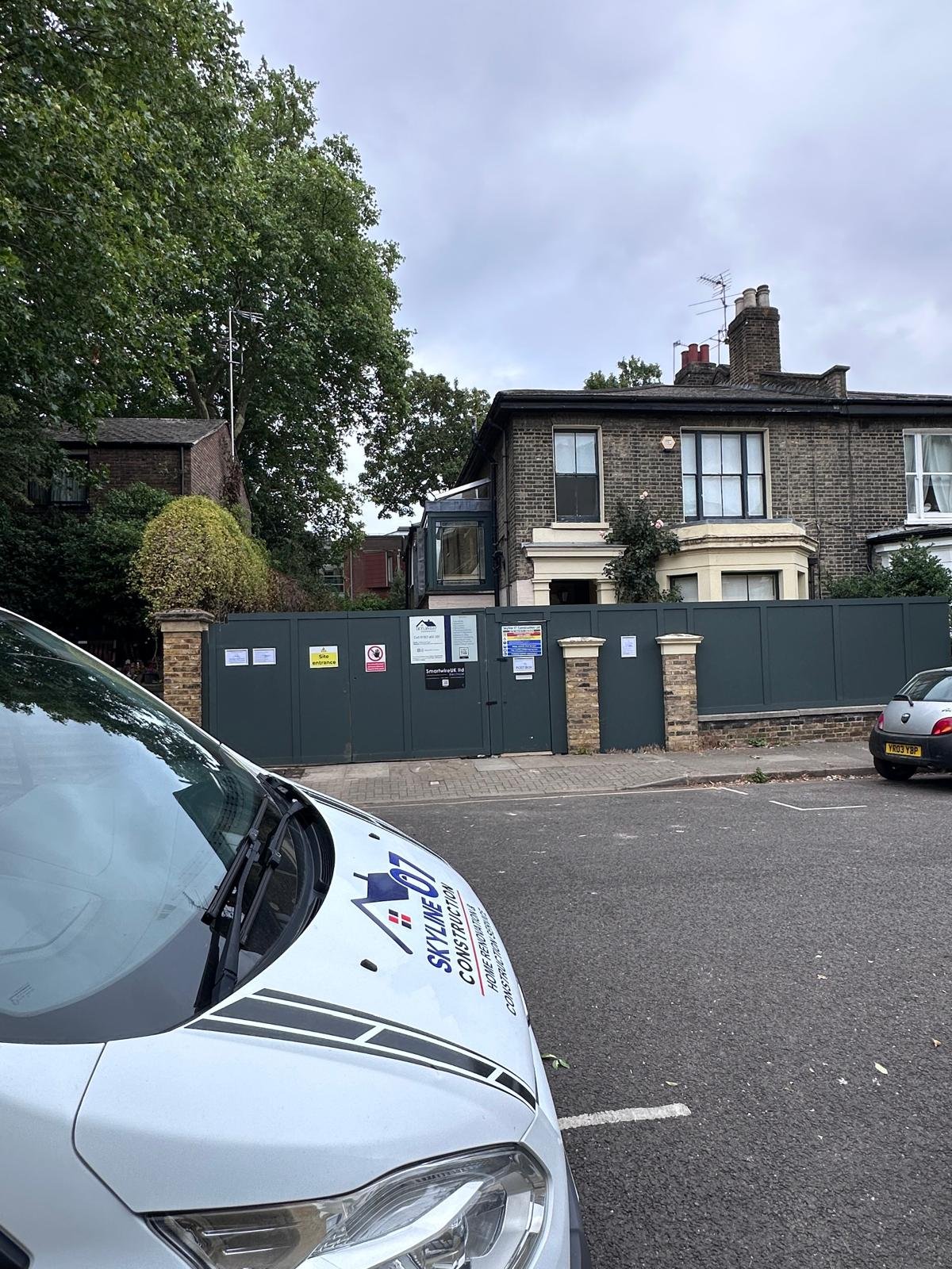 Highbury & Islington Houses, 2 in 1