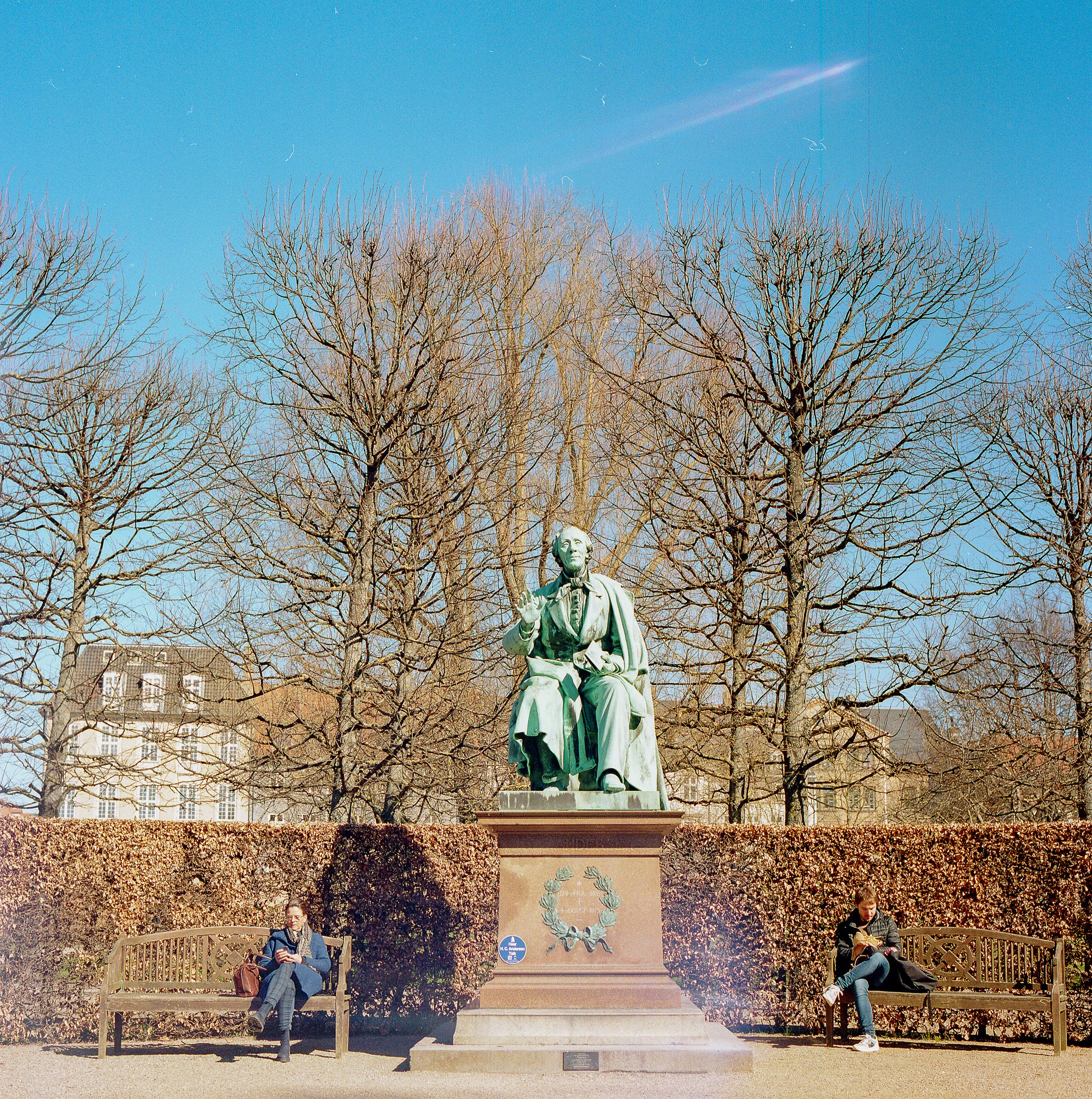 23.04.01 CPH Portra 400 expired 44.jpg