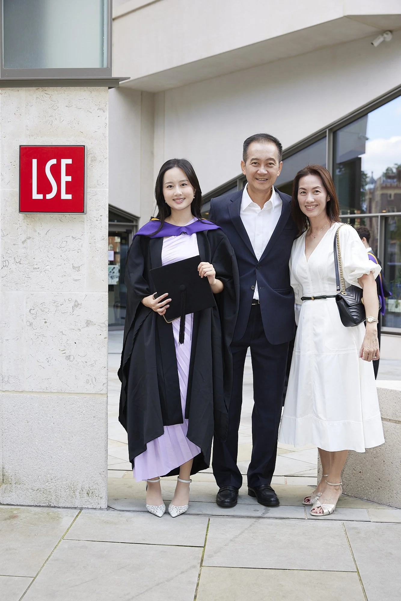 24.07.17 LSE STATS Grad 3T7A8435 RobIrving.com  WEB RES 2000px @ 72dpi copy.jpg