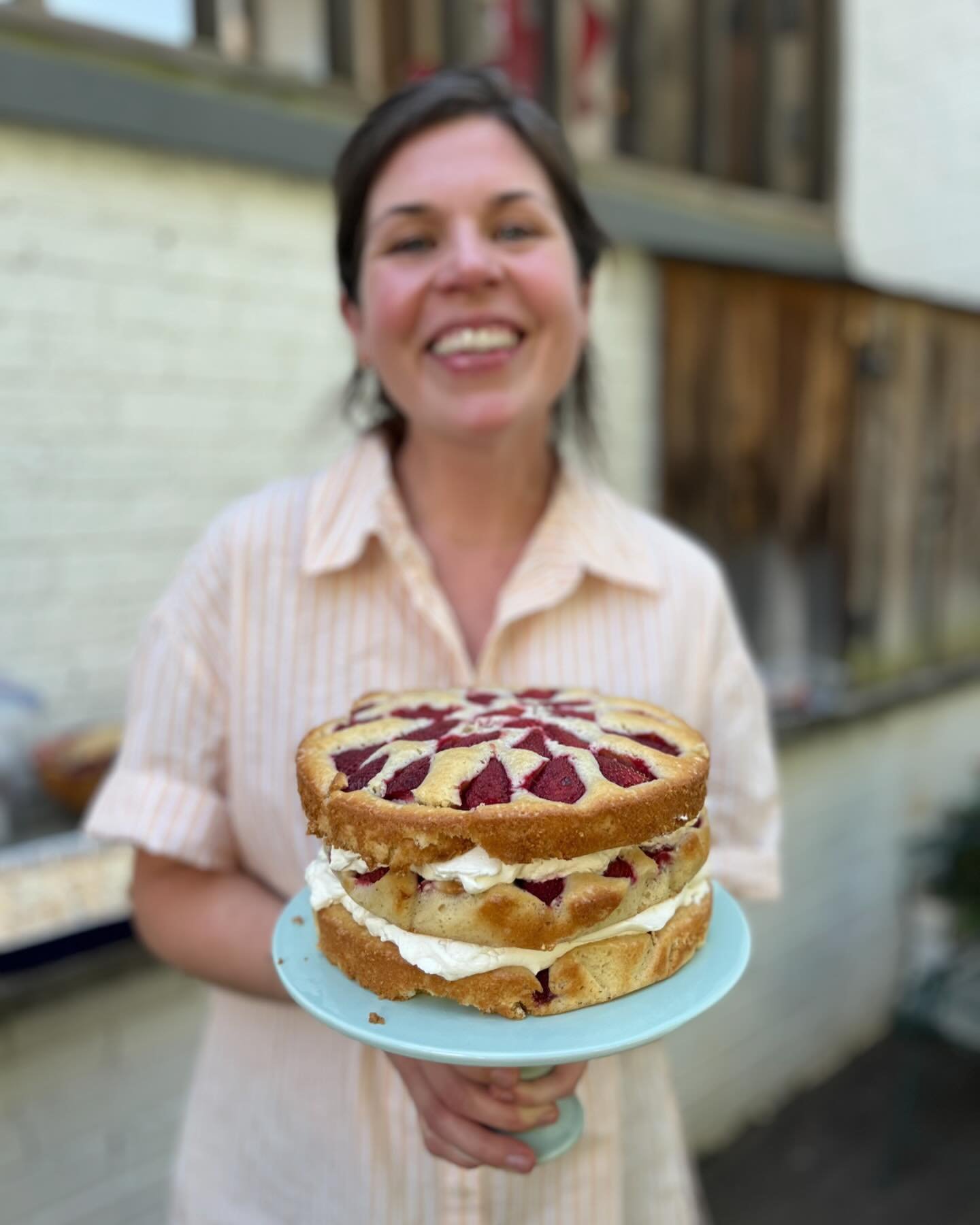 Maybe it&rsquo;s a good day to stay home and make a layered strawberry cake until the rain lets up whatcha think?