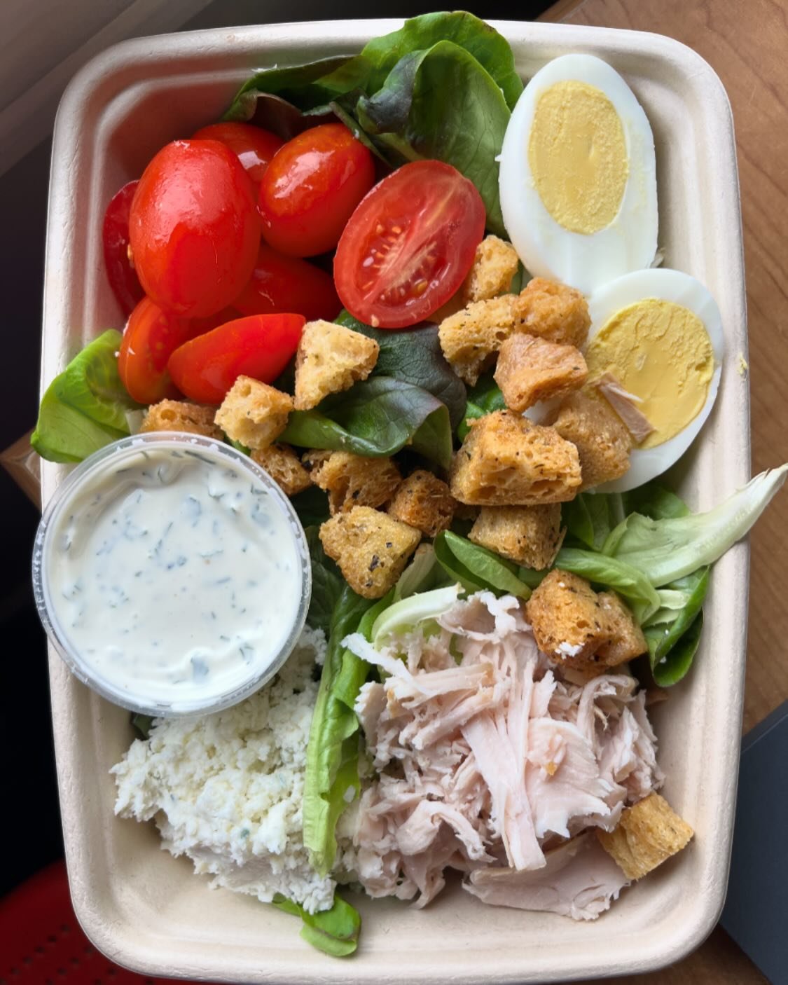 We know, you think our salad looks incredible and we 100% agree! @clemsonbluecheese , local lettuce, local eggs, stecca croutons, local bacon (not pictured here, this writer customizes things to be bacon-free), our cravable ranch dressing. Cobb salad