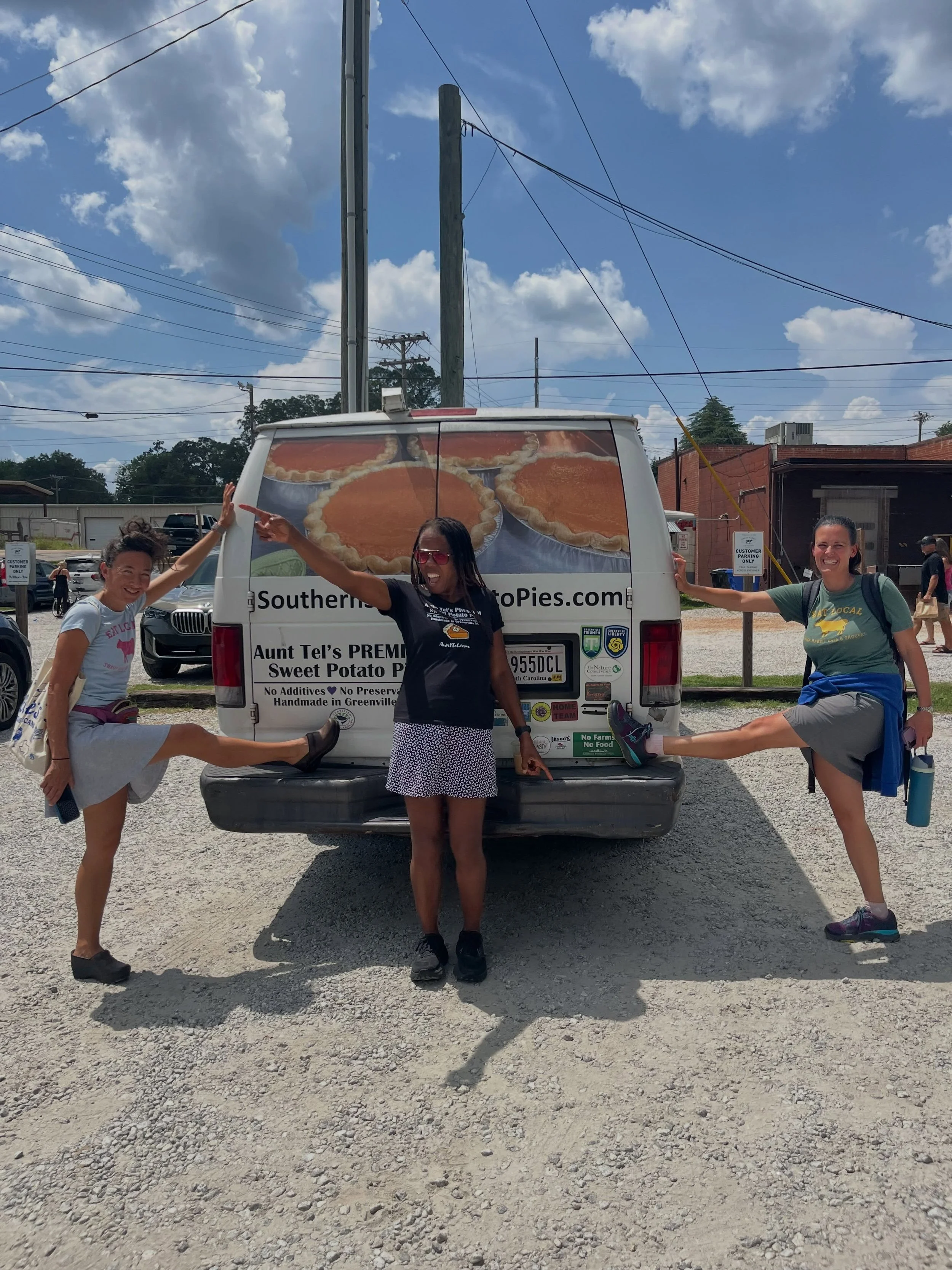 The tripod is back! Did you know that 15 years ago, in our infancy, Shontel worked at the Swamp, making it one of the happiest places on earth? And now she runs her own pie business @aunt_tel_sc , making you the best sweet potato pies. And you can al