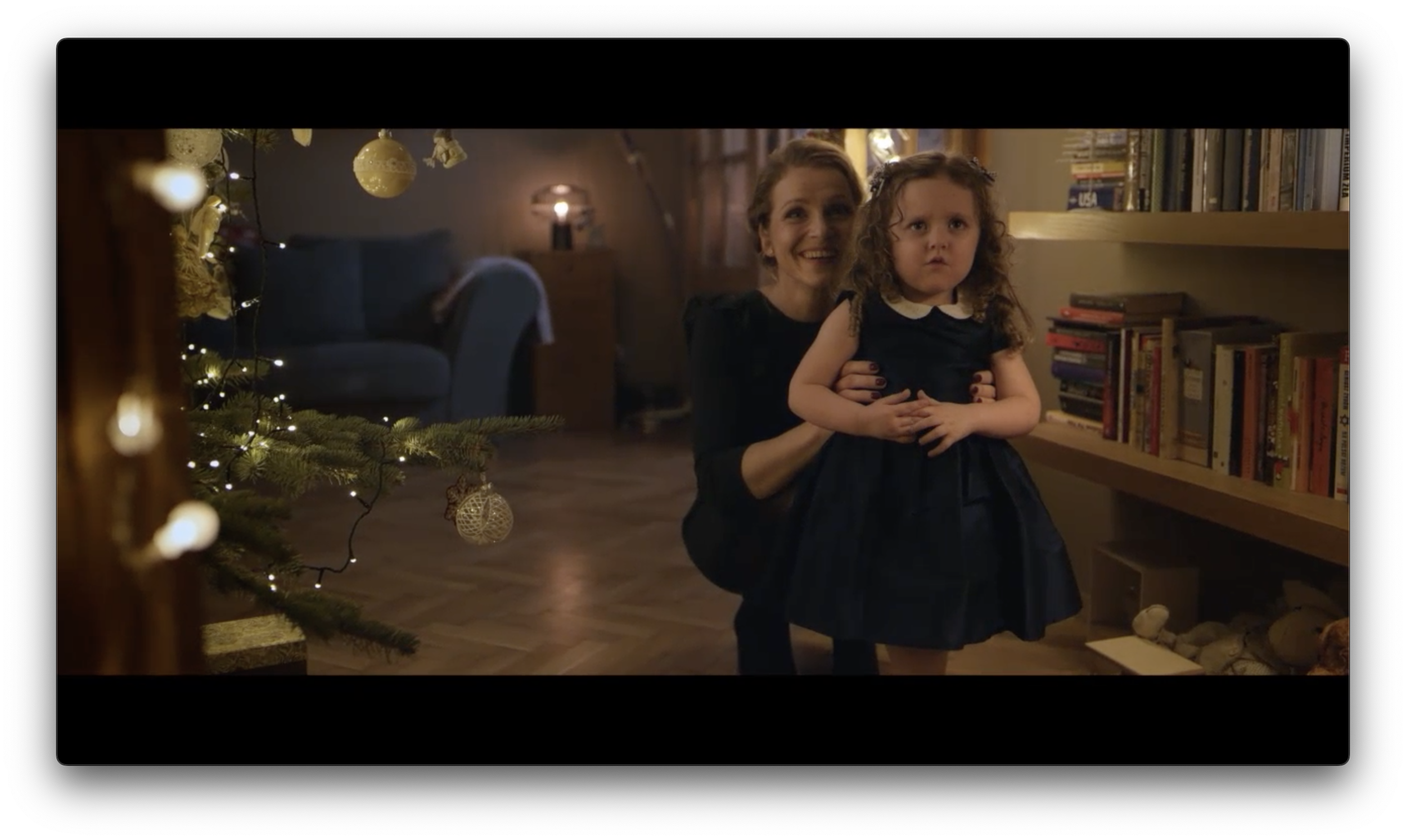 PKO BP - Miniratka brings people together for Christmas