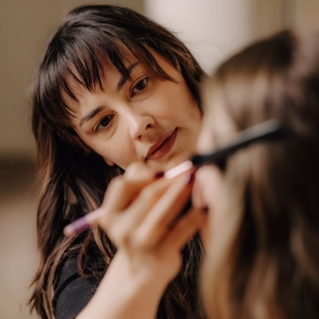 Iets wat ik de laatste tijd steeds vaker merk bij mijn bruiden en andere klanten,&hellip; 

Bijna de helft heeft een allergie. Voor parfum, bepaalde bewaarmiddelen, voor pigmenten, ... 

En eerlijk? Ik vind dat helemaal niet lastig.
In mijn kit zit a