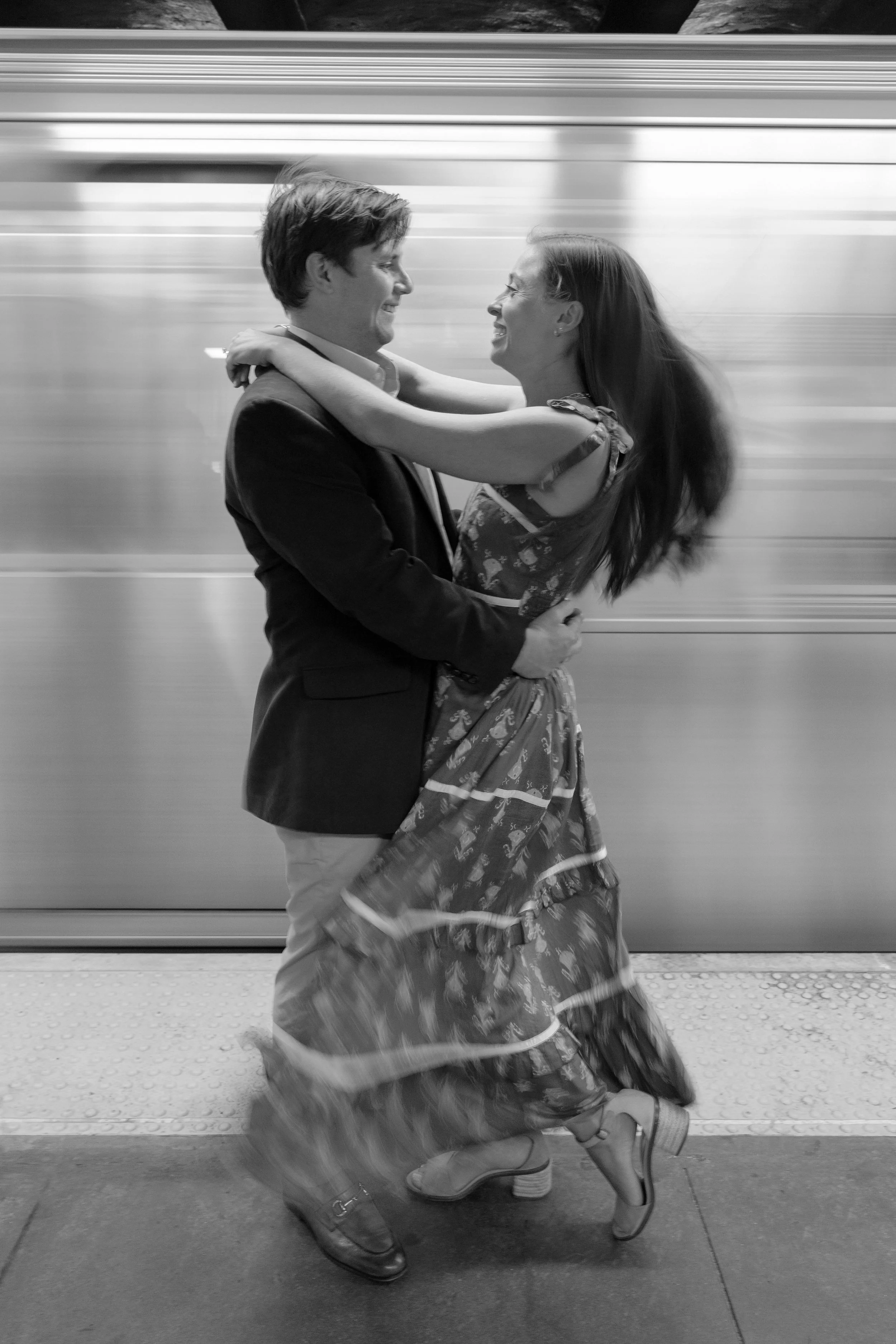 Engagement Session NYC, Engagement Photos West Village, Subway Engagement Photos, NYC Mini Sessions