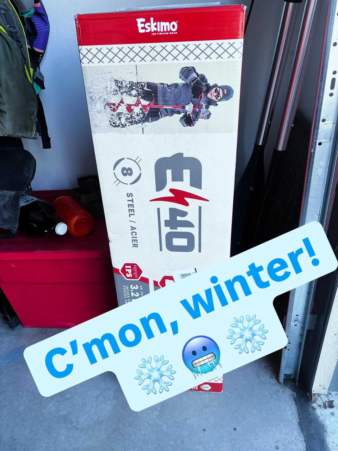 Can&rsquo;t wait to punch some holes! LFG ice fishing! Hit me up to book your &lsquo;25-&lsquo;26 hardwater dates! Big pike, perch, crappie, trout, you name it!

#icefishing #hardwater #ice #fishing #iceauger #eskimo #e40 #choices #loyaltomysoilnotaf
