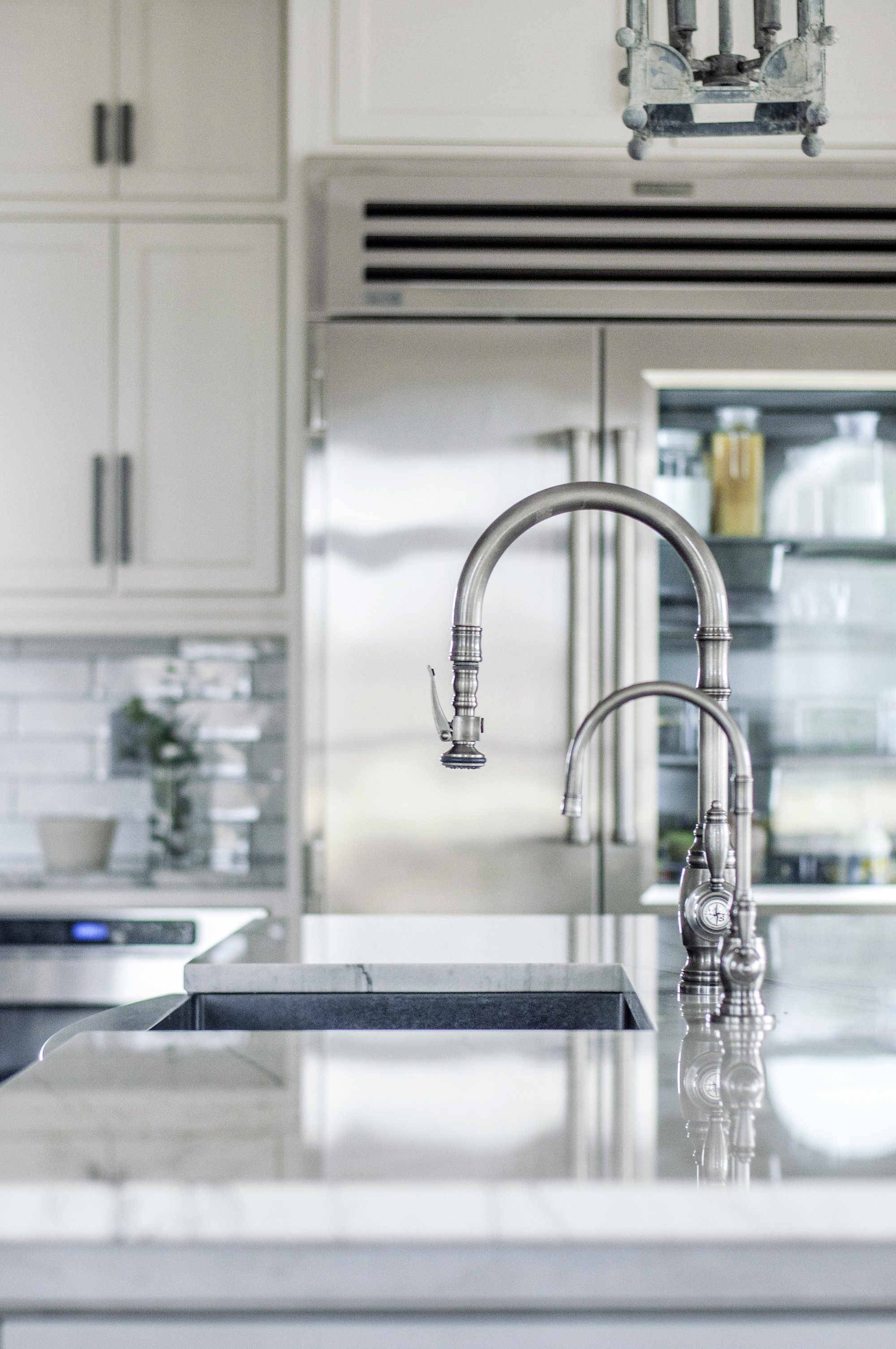 Ferguson kitchen waterstone faucet image 3.jpg
