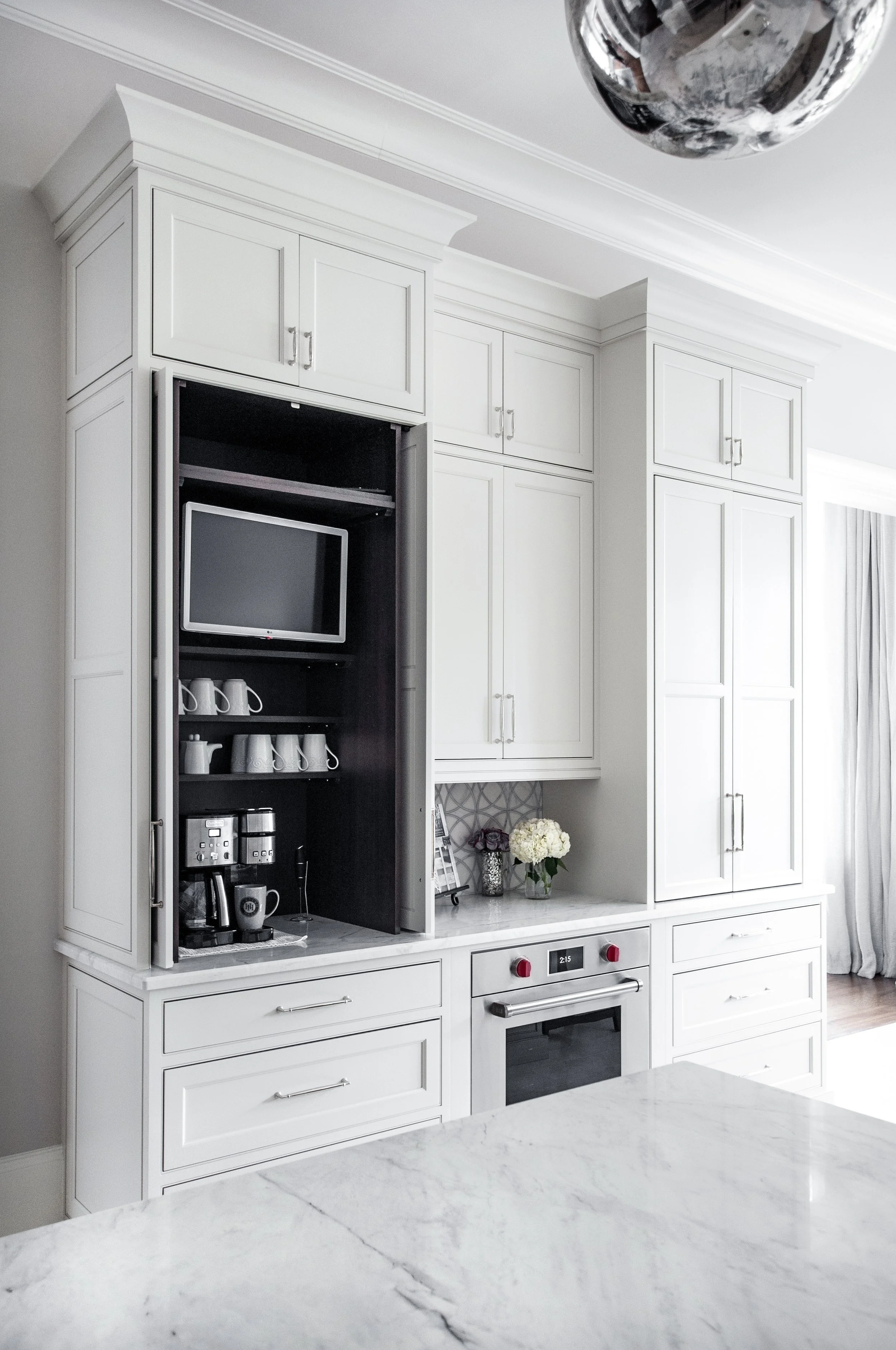 Why Organized Kitchens Feel More Luxurious