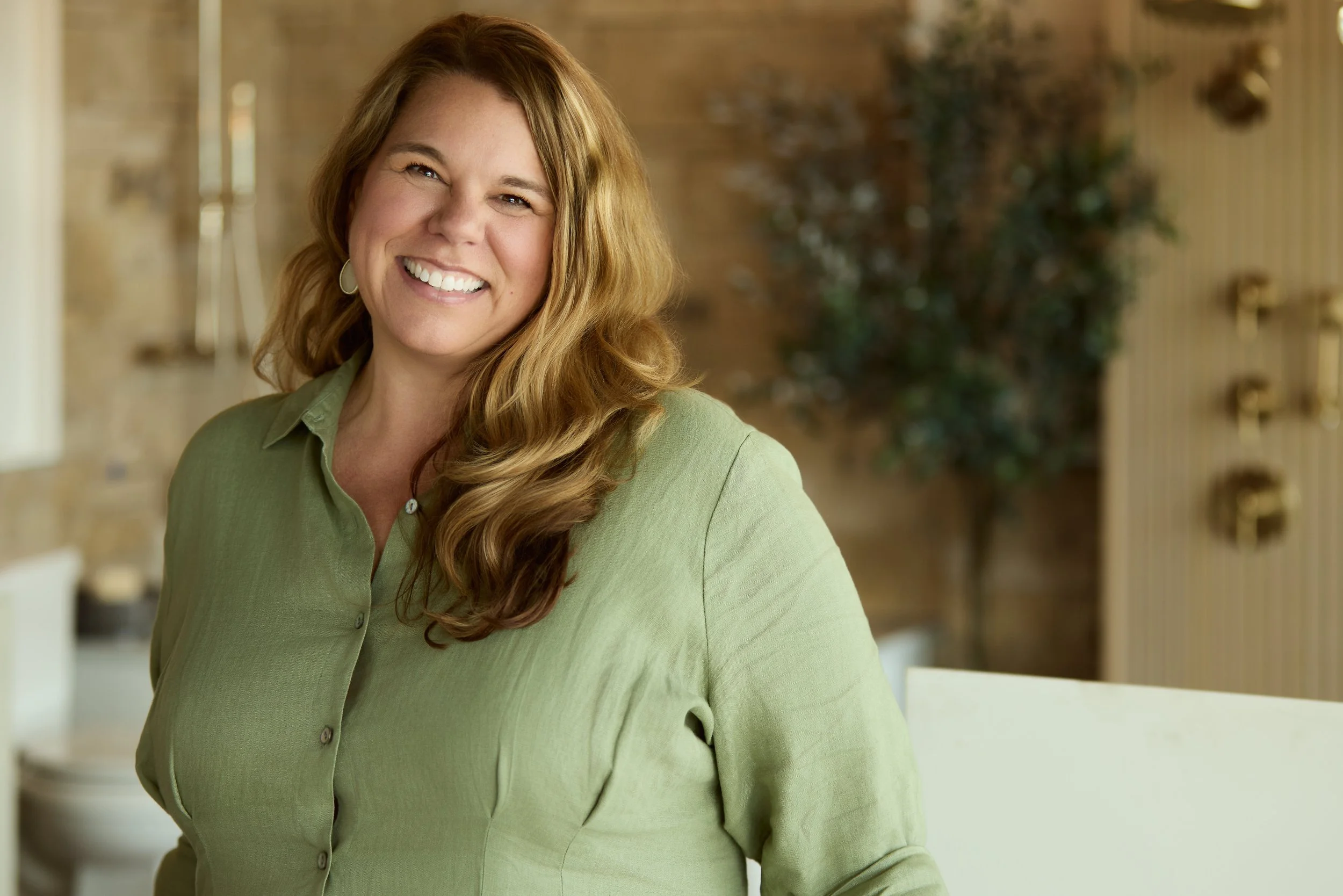 Hermitage Kitchen Gallery’s Terri Sears Featured in Modern Luxury’s “Making a Splash”