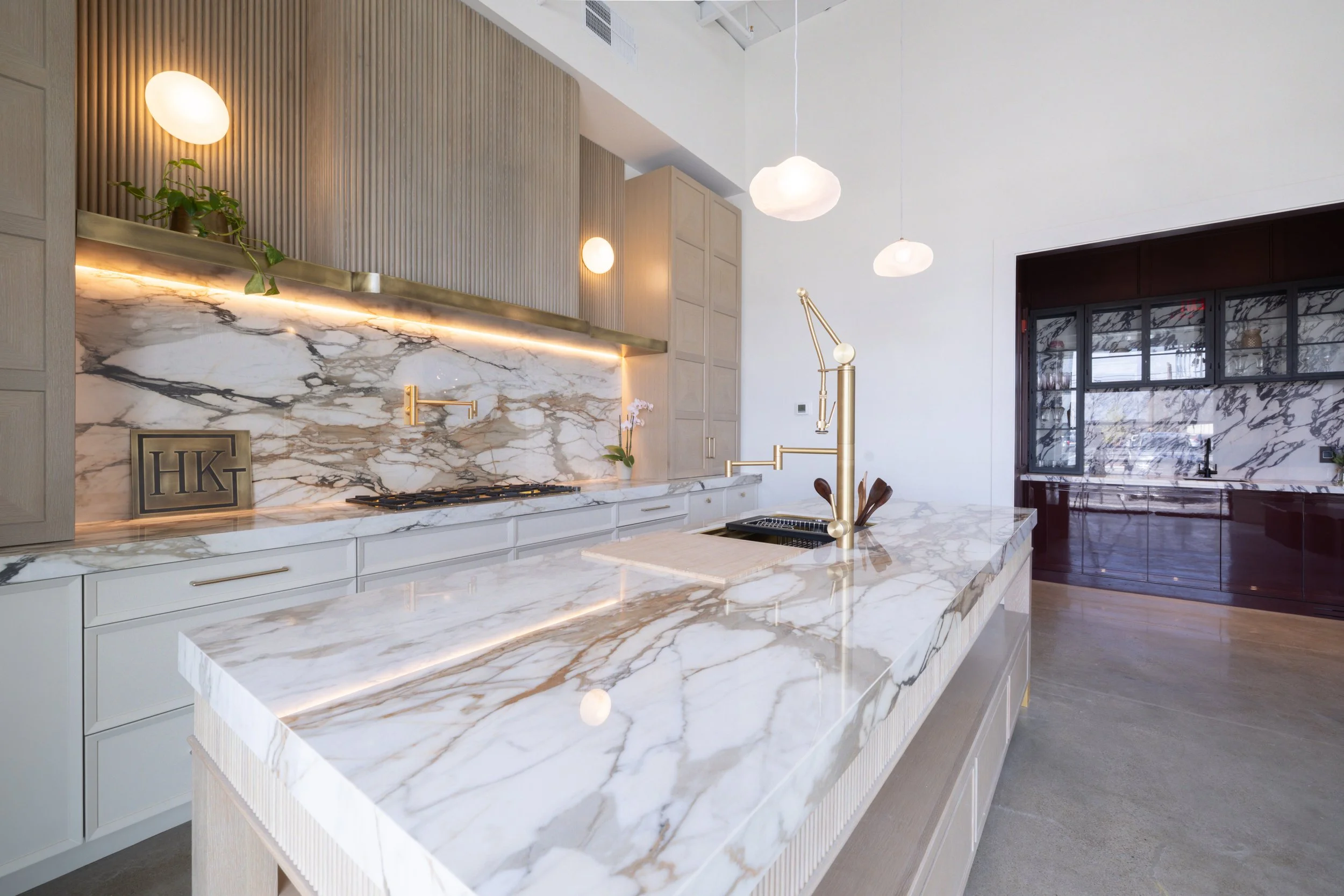 864A5690-HDR (1).jpg