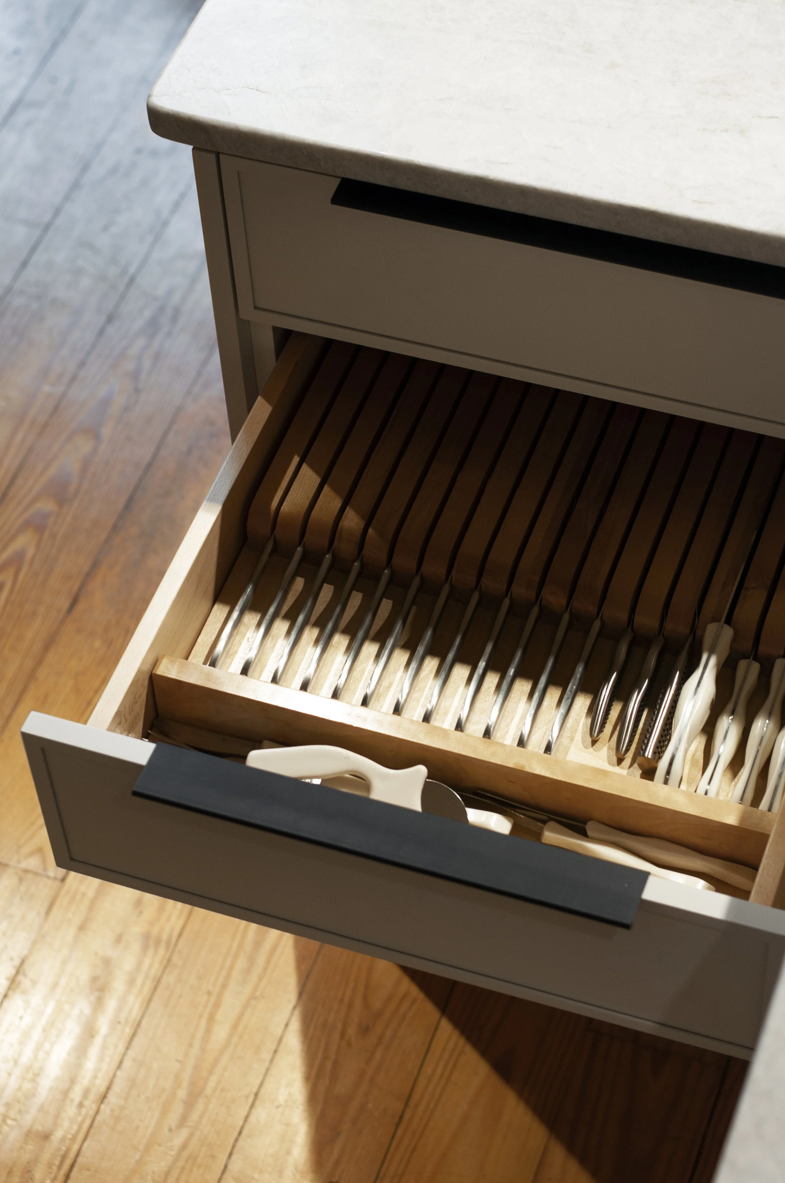 Why Organized Kitchens Feel More Luxurious — Hermitage Kitchen Gallery