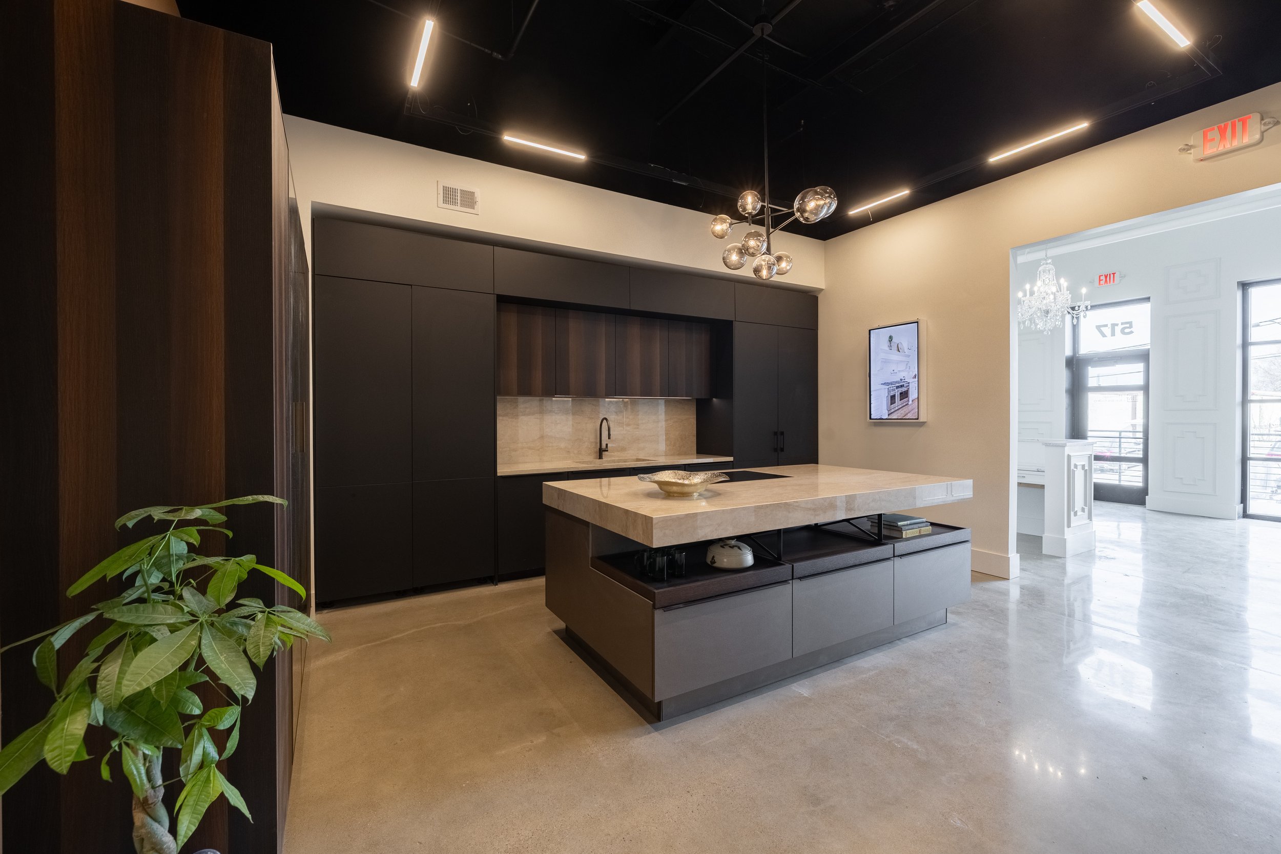 Front Display by Dutchmade | Hermitage Kitchen Gallery