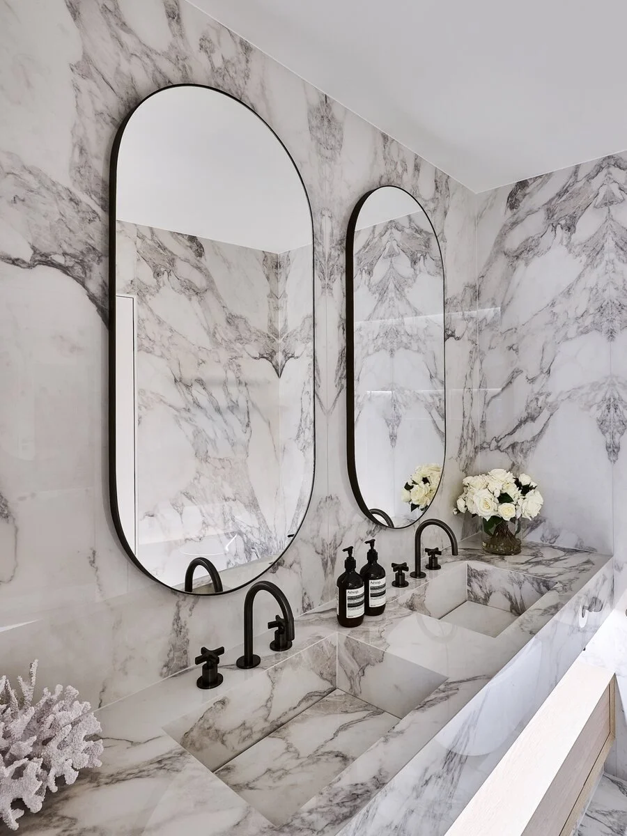 04-twin-mirrors-web.jpg
