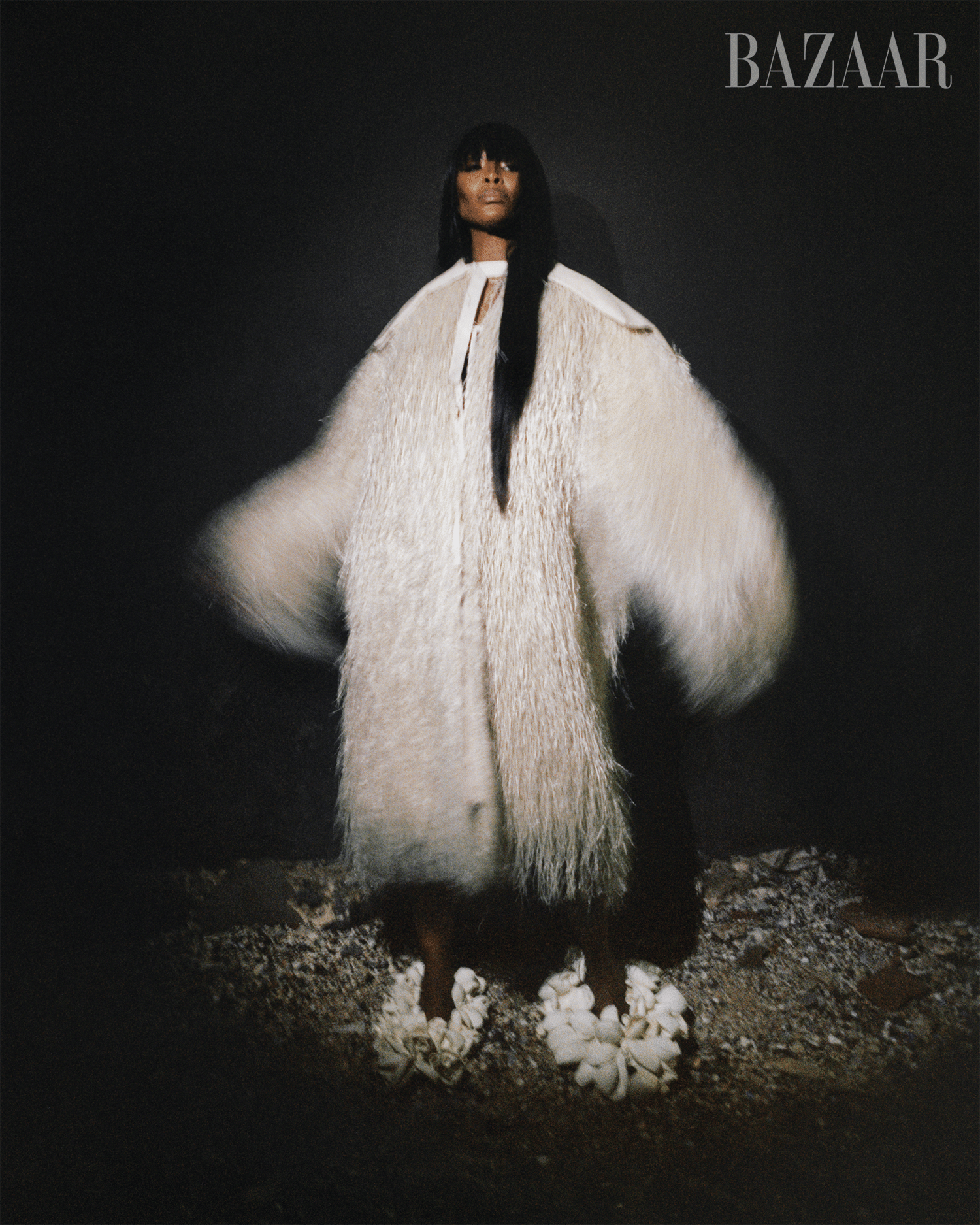 Harper's Bazaar US - Naomi Campbell