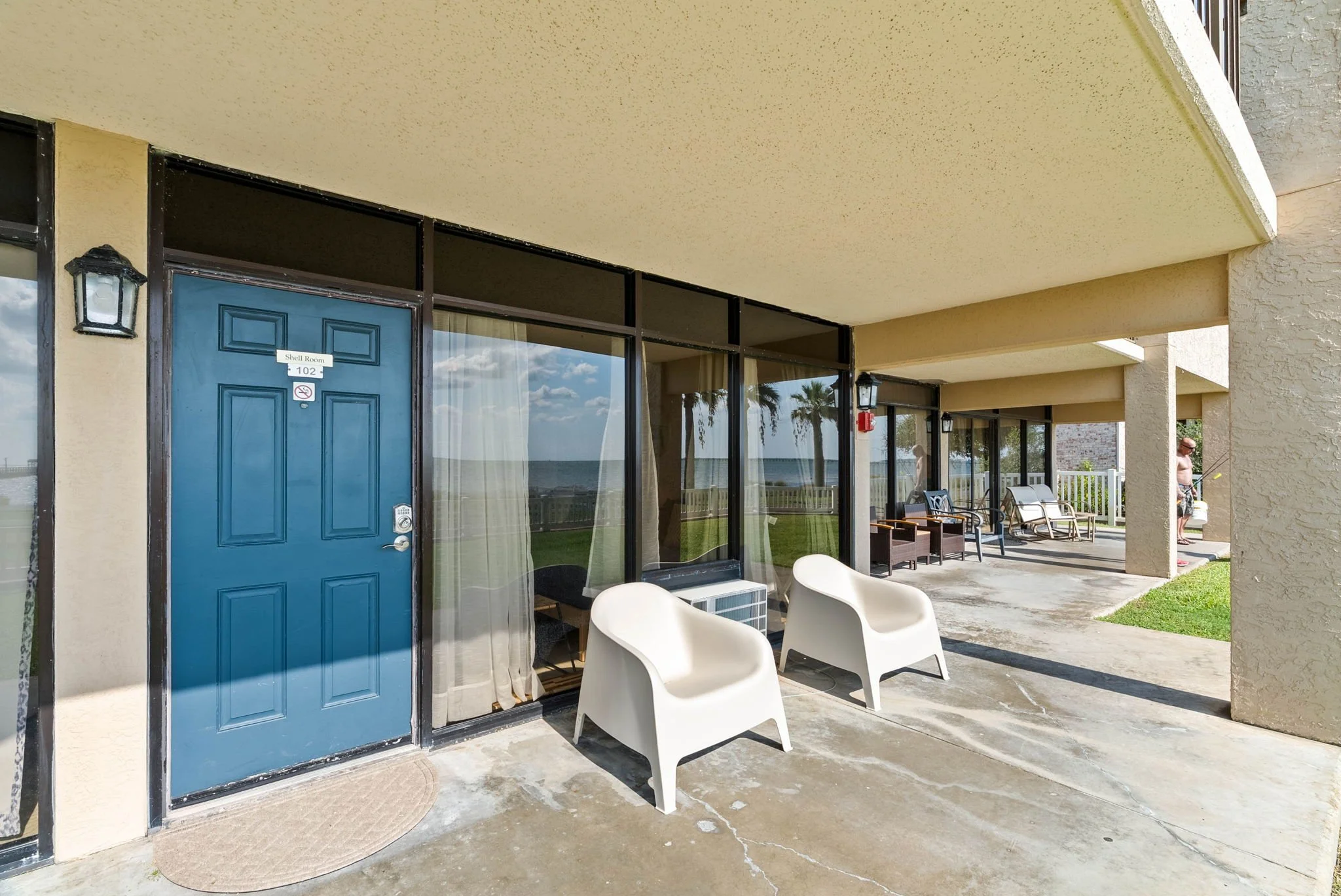 Entry001_Laguna-Reef-102_Shell-Room_Rockport_DSC06014.jpg