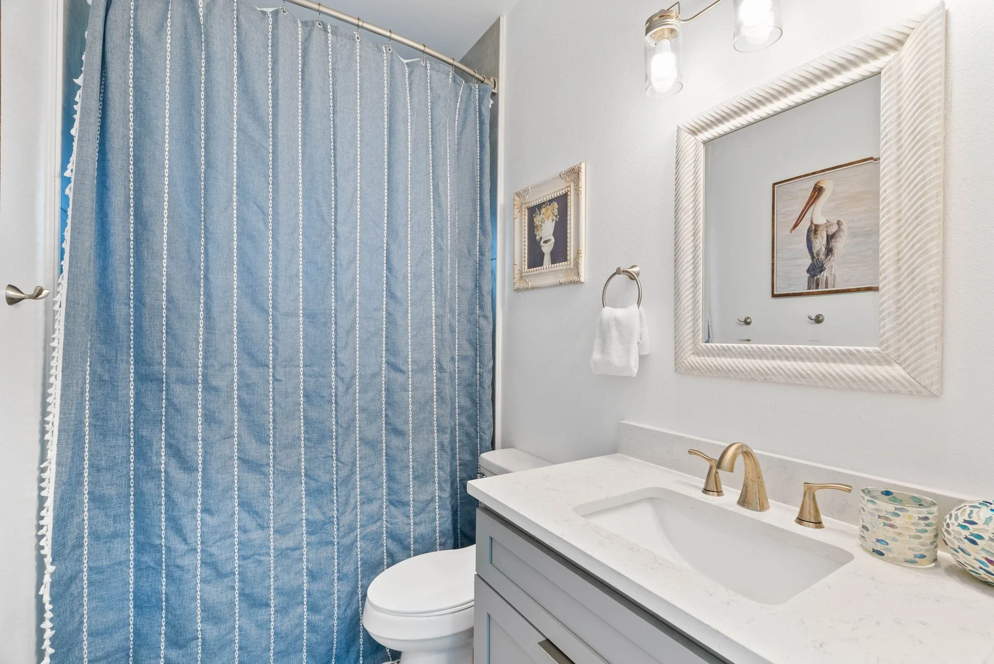 Bath01-001_Belaire-Breeze_Rockport-Holiday-Beach_005.jpg