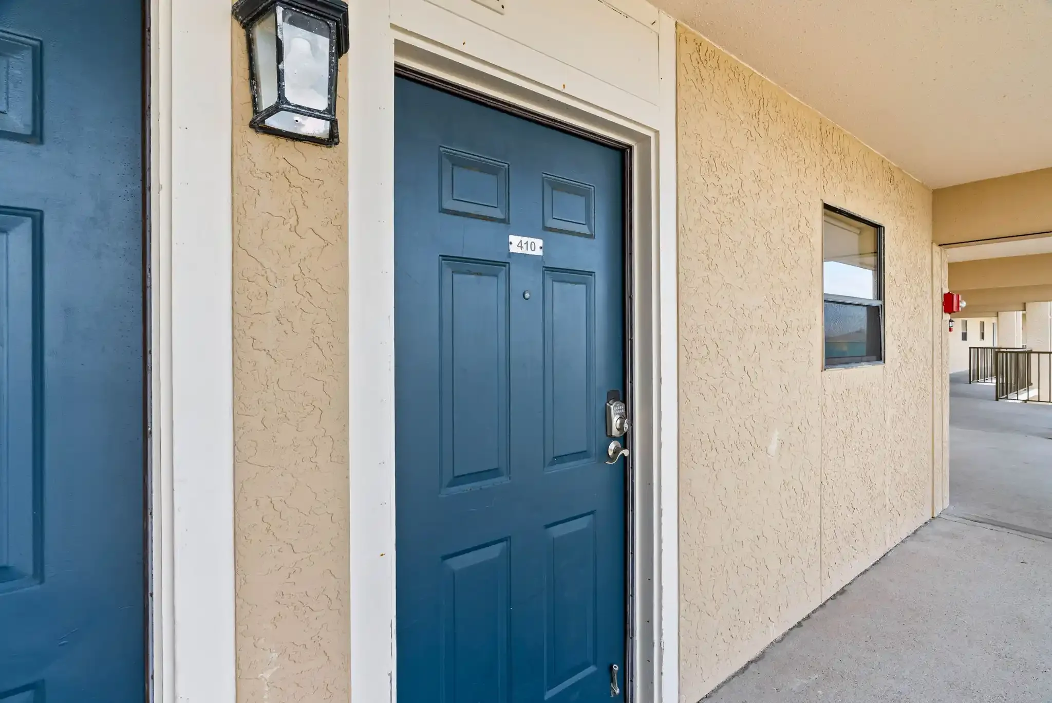 Welcoming private entrance to a coastal Rockport TX vacation rental, offering convenient access to a relaxing waterfront stay.