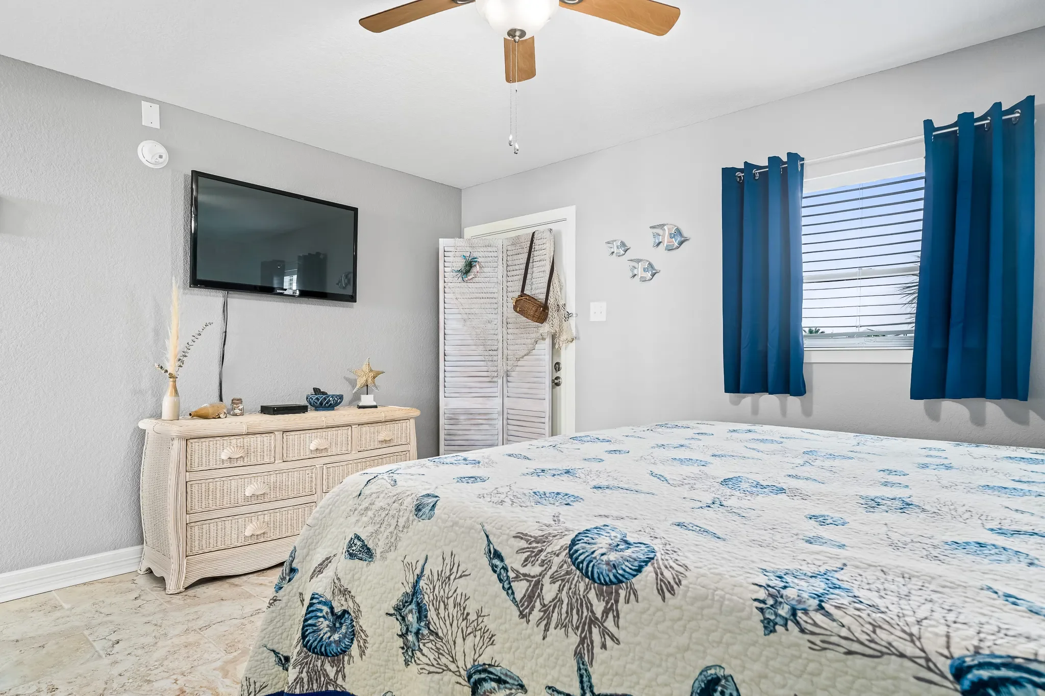 Bedroom_Laguna-Reef-207_Big-Daddys-Place_Rockport_019.webp
