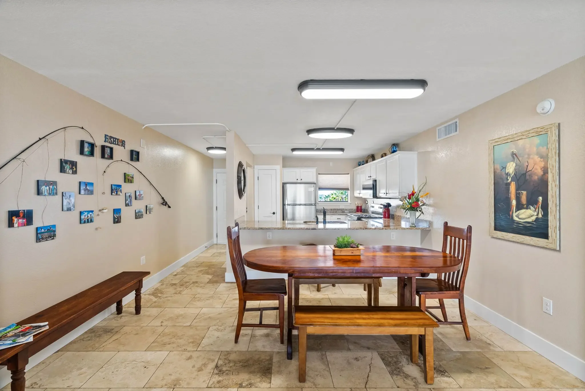 Dining area – Grandview condo Rockport