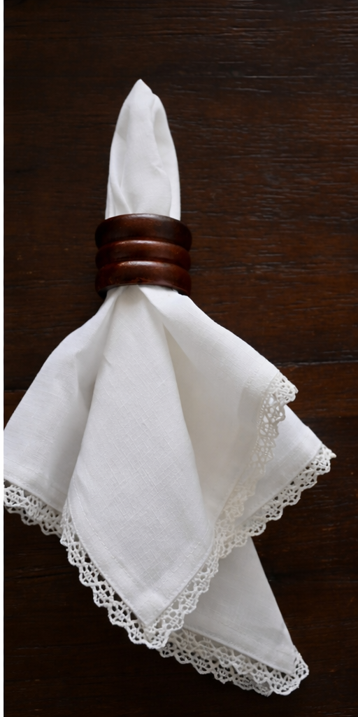 garden_carry_wrinkle_removed_3.png