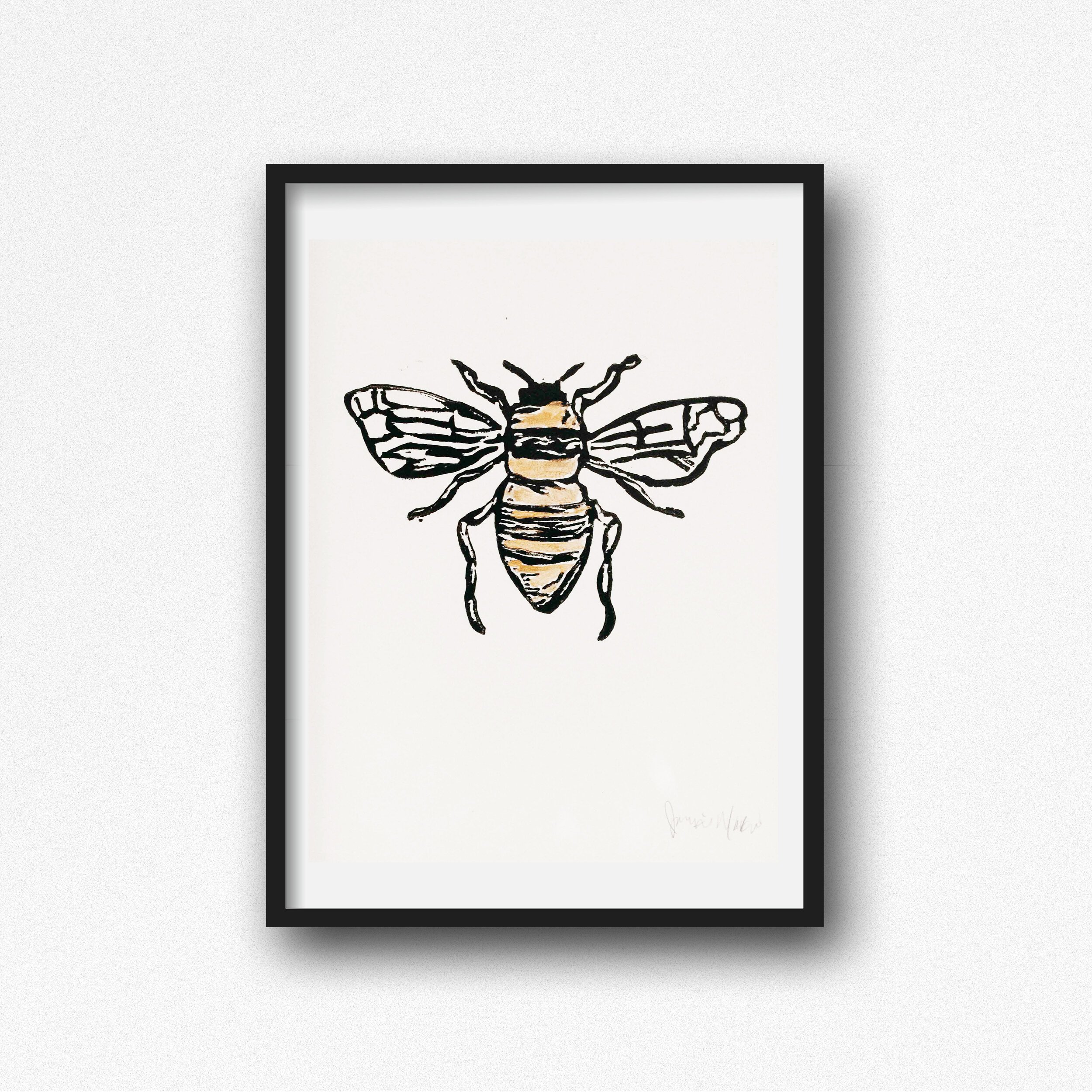 Bee.jpg