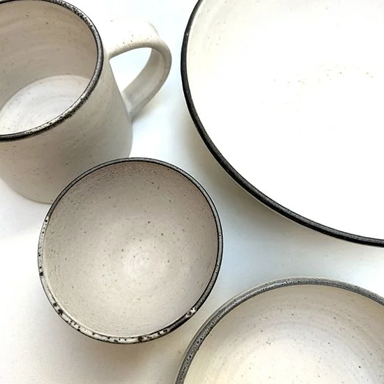 NEW : Flecked white Stoneware