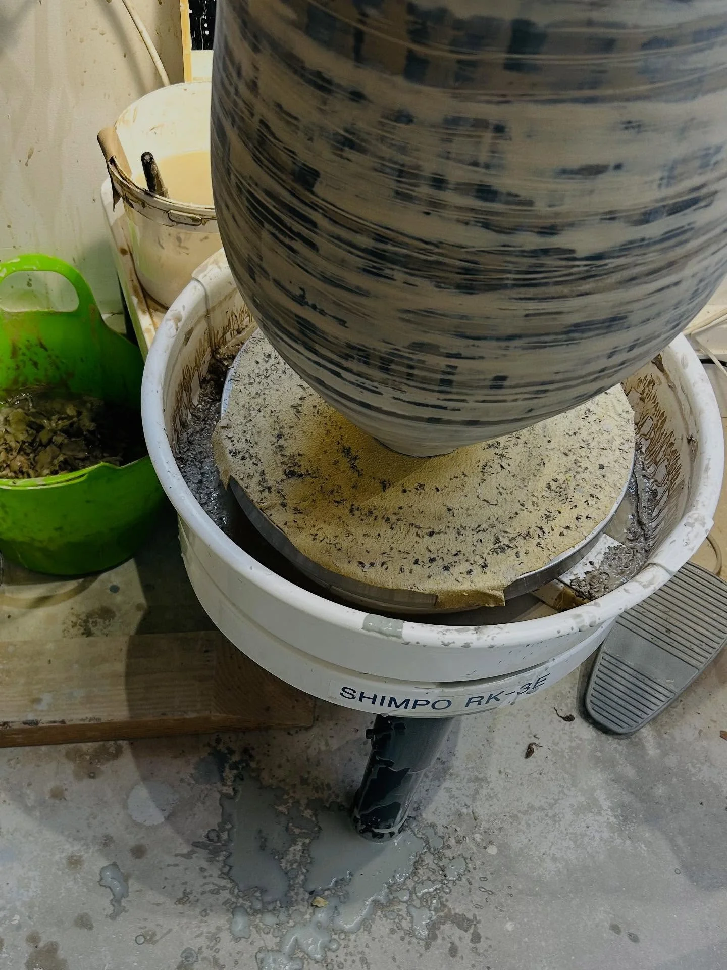 Can&rsquo;t seem to post regularly at the moment&hellip;&hellip;but here&rsquo;s me trying. I&rsquo;m calling this biggy Bert, big brother to Bessy. I&rsquo;m experimenting with surface adding and taking away. This pot is still drying out, will leave
