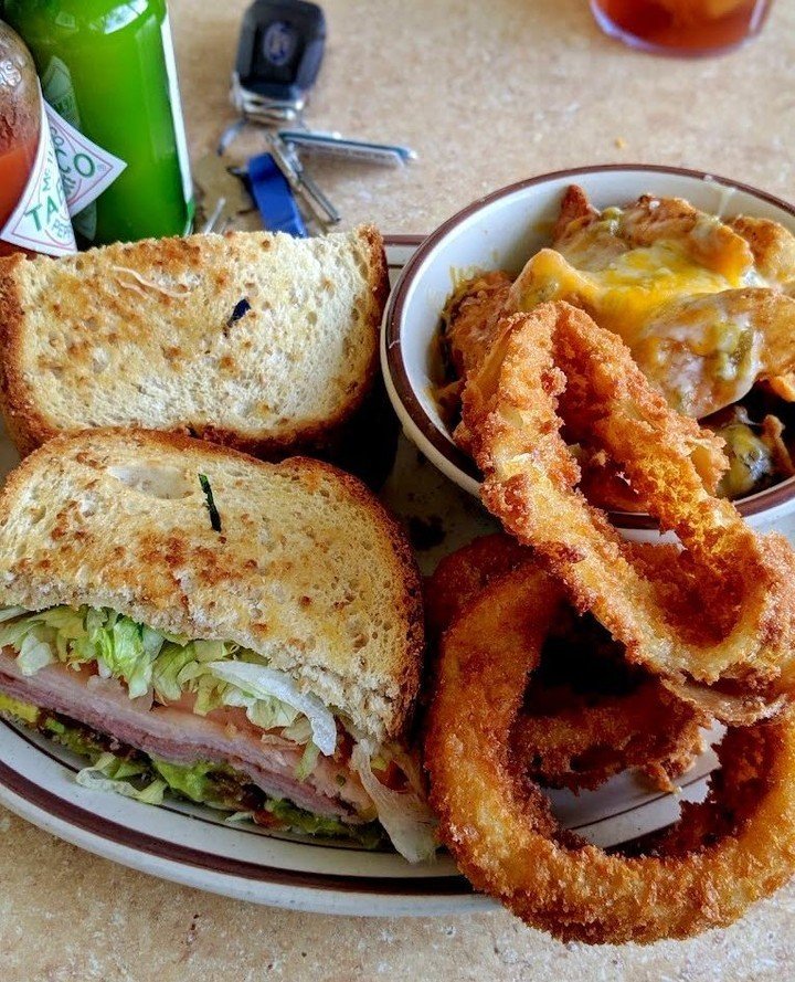 It's Sunday! Perfect day for a full-belly Weck's lunch! #wecks #wecksnm