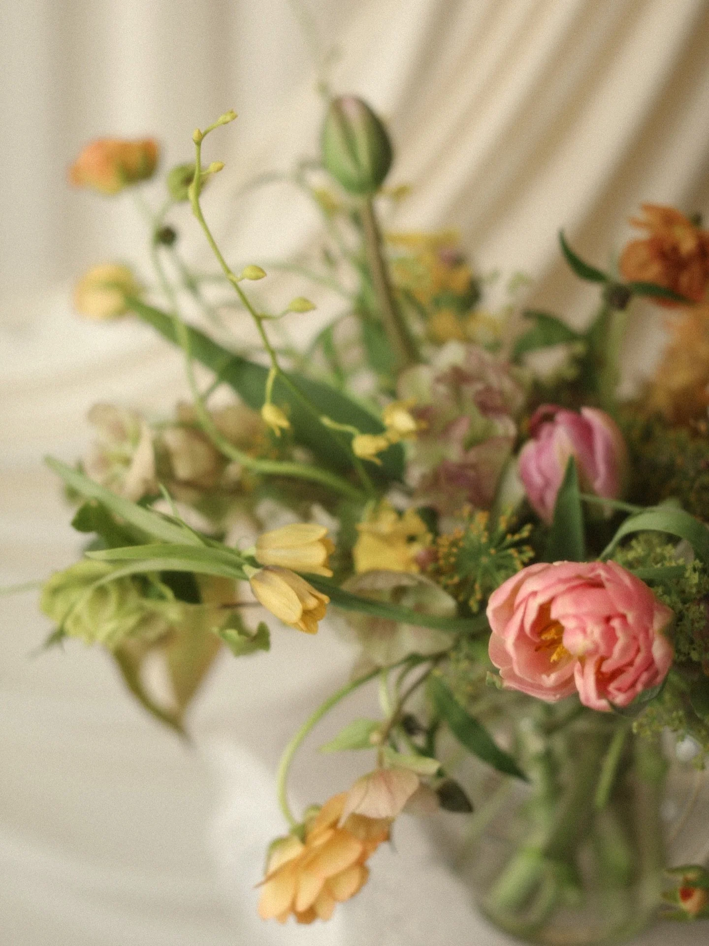 for Mother&rsquo;s Day 🤍 

small batch is up
order through the market✨

floristnh | newenglandflorist | mothersday
